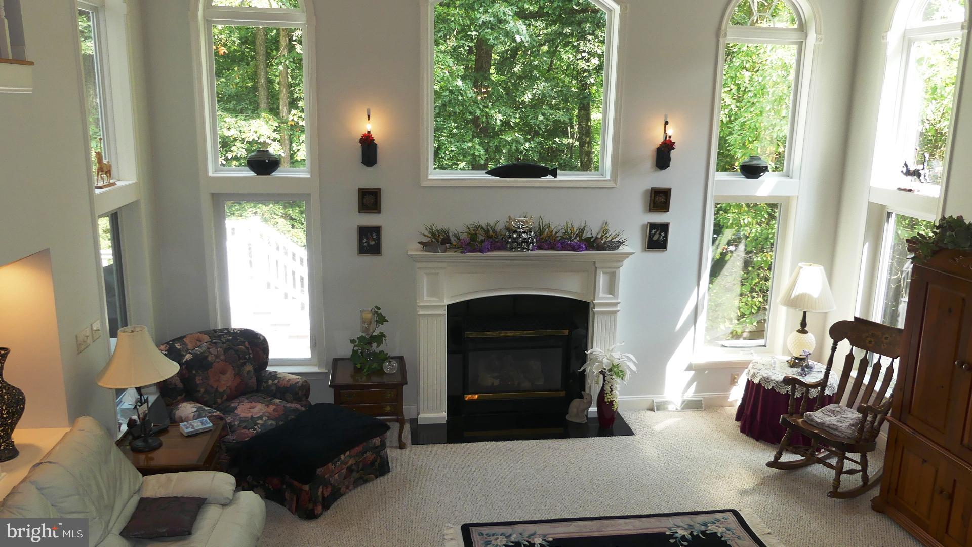 ROCKY RIDGE PARK - Residential