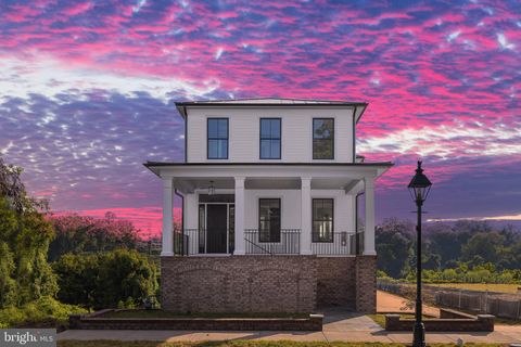 1115 SOPHIA STREET FREDERICKSBURG VA 22401