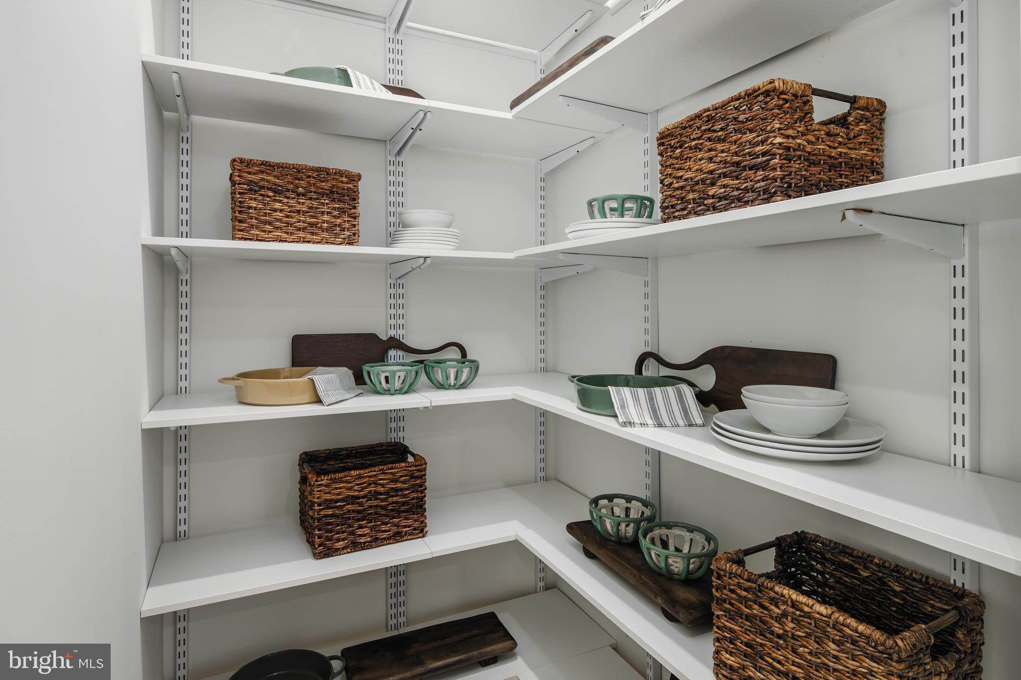 4753 SULLY POINT LANE