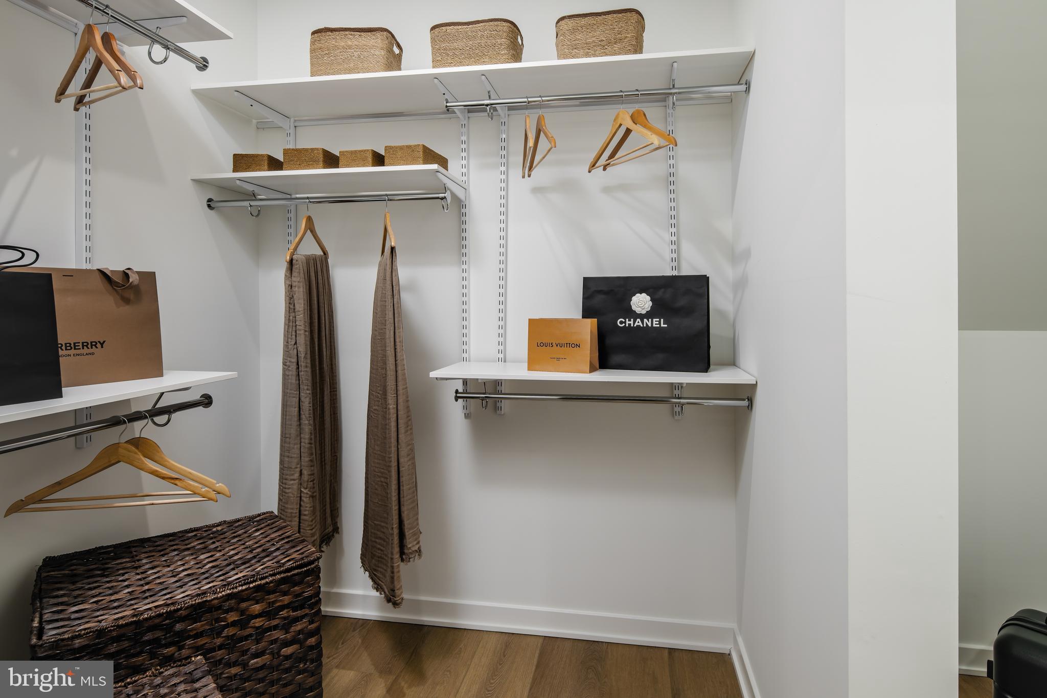 4753 SULLY POINT LANE