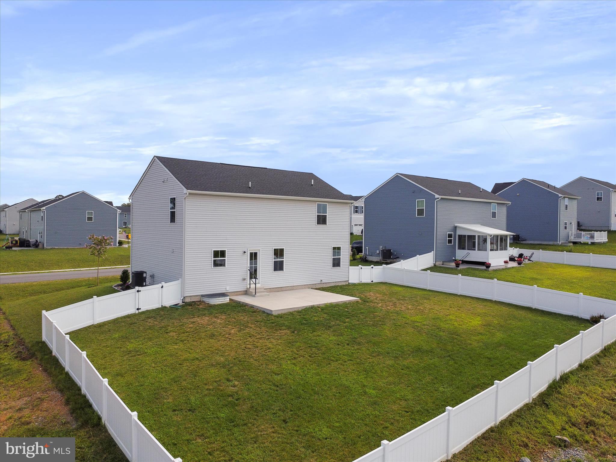 CARDINAL POINTE - Residential