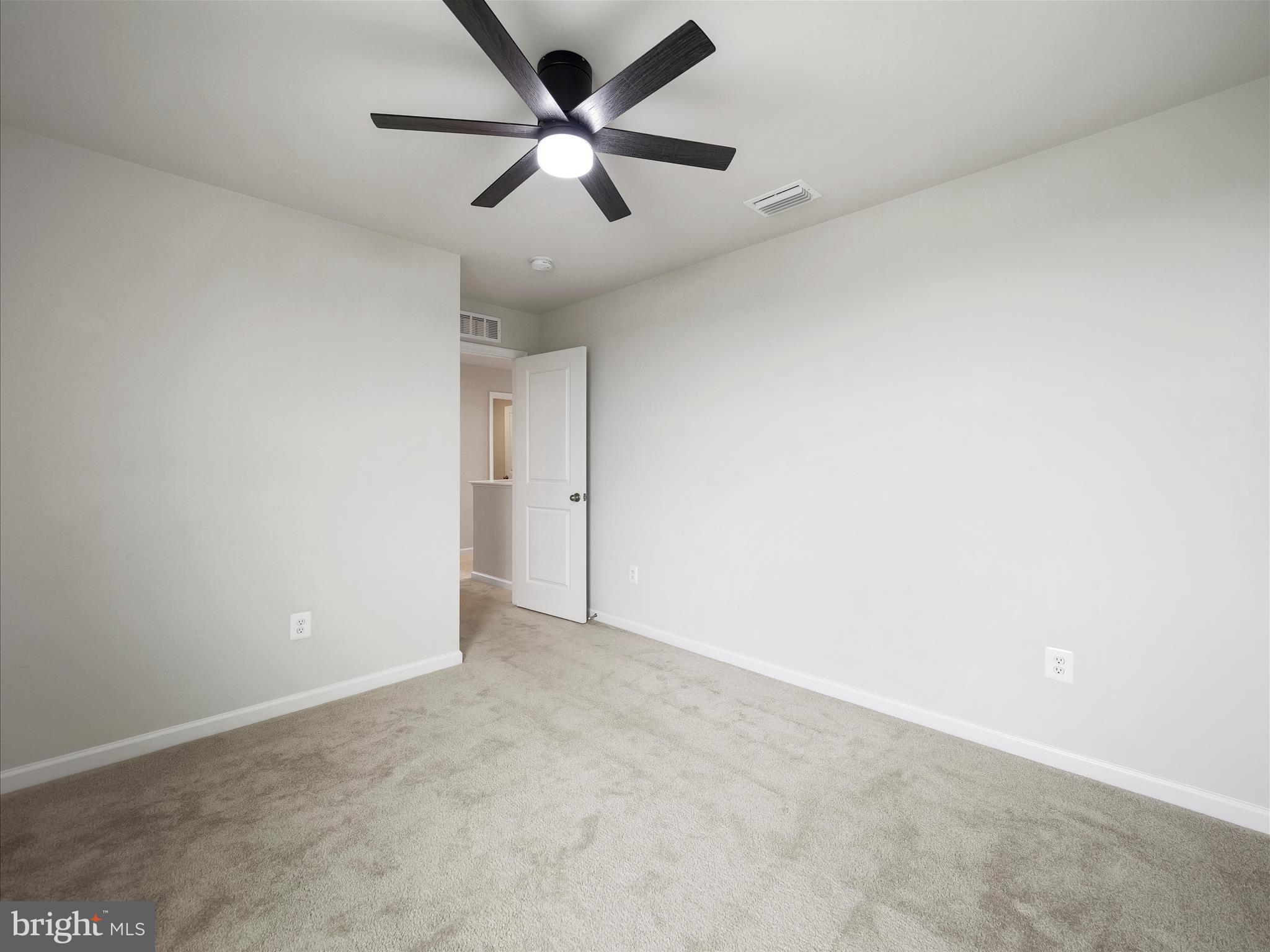 CARDINAL POINTE - Residential