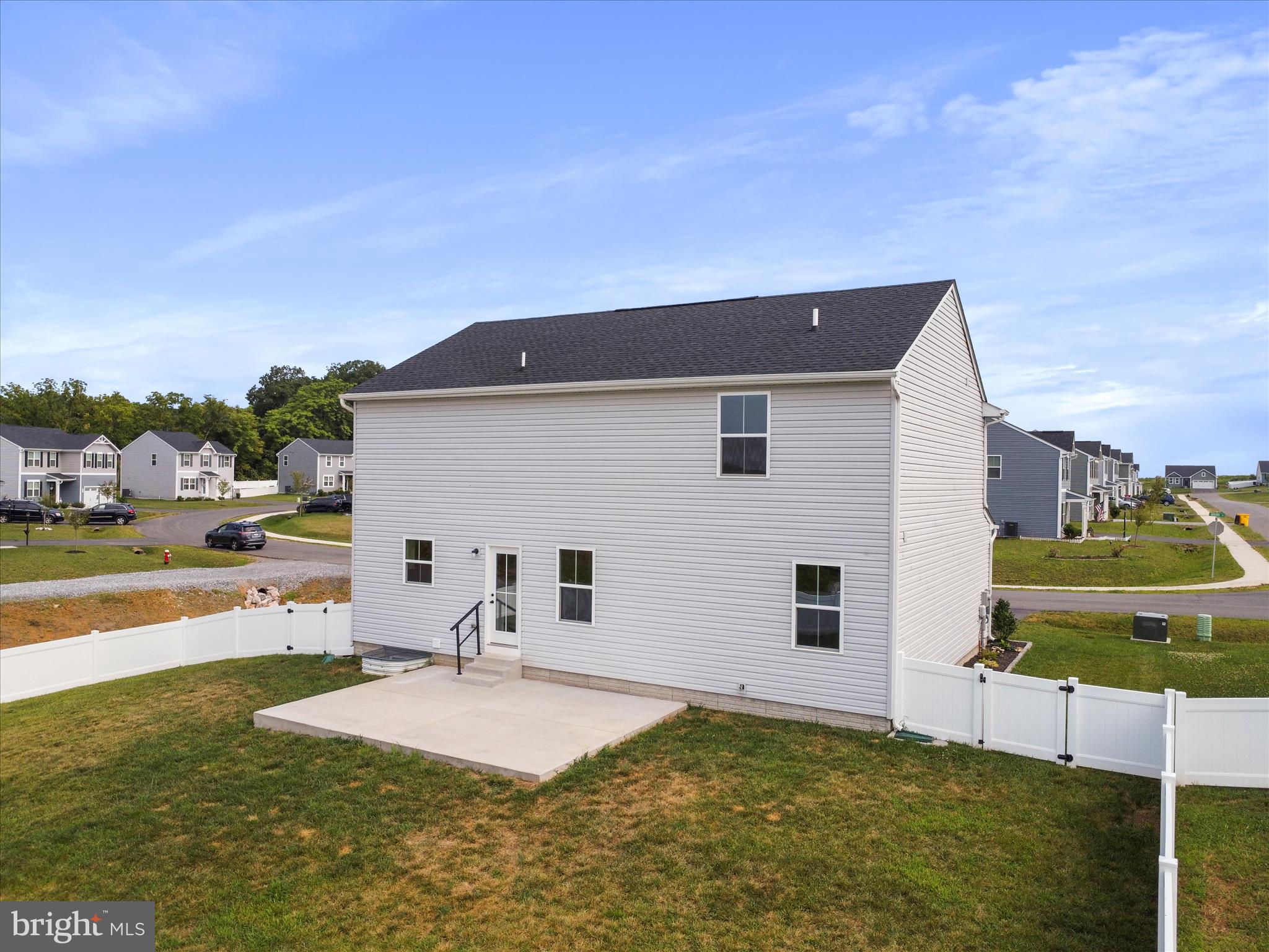 CARDINAL POINTE - Residential