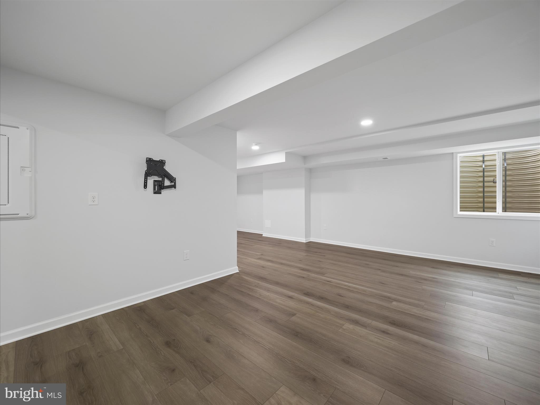 CARDINAL POINTE - Residential