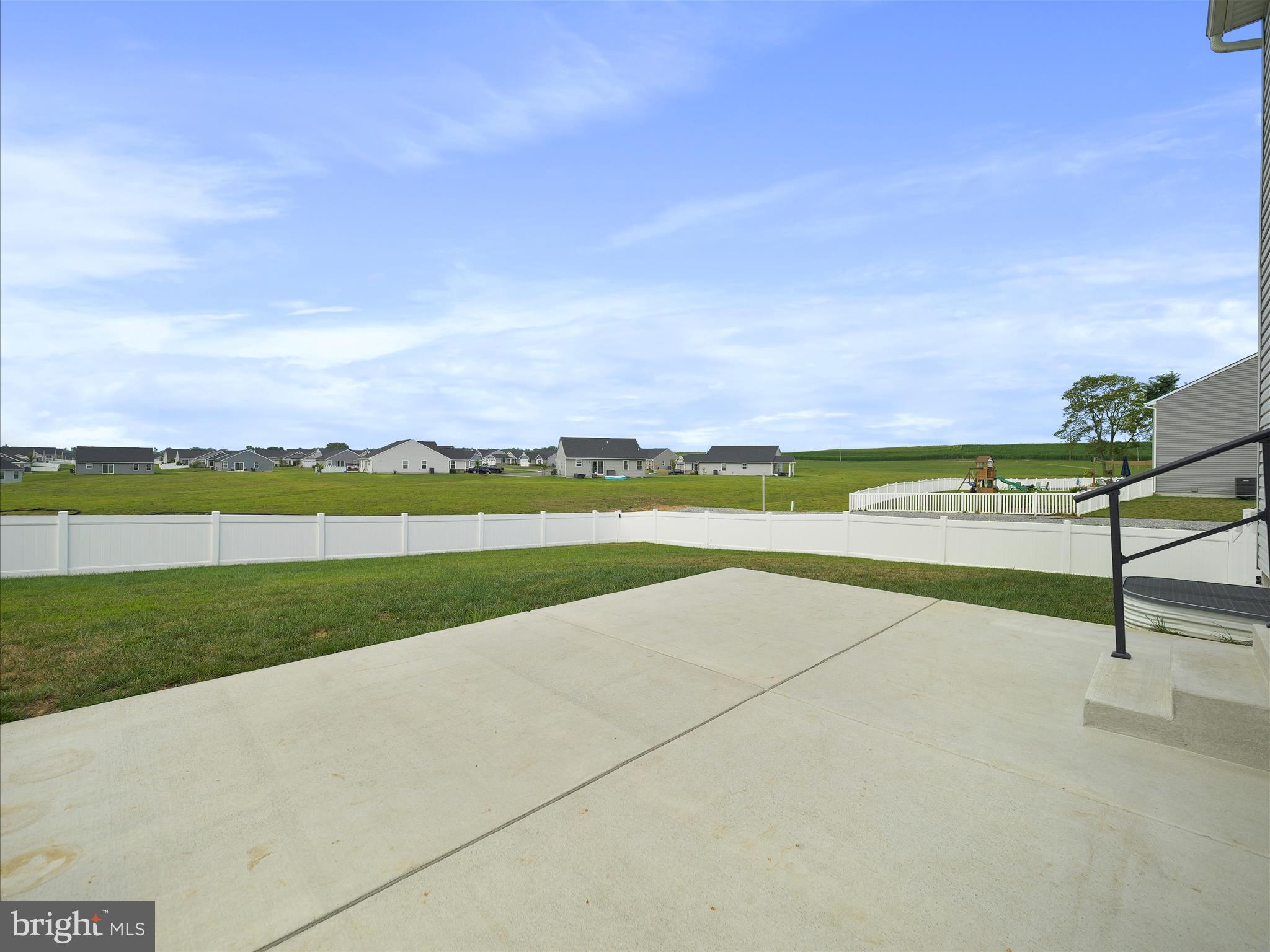 CARDINAL POINTE - Residential