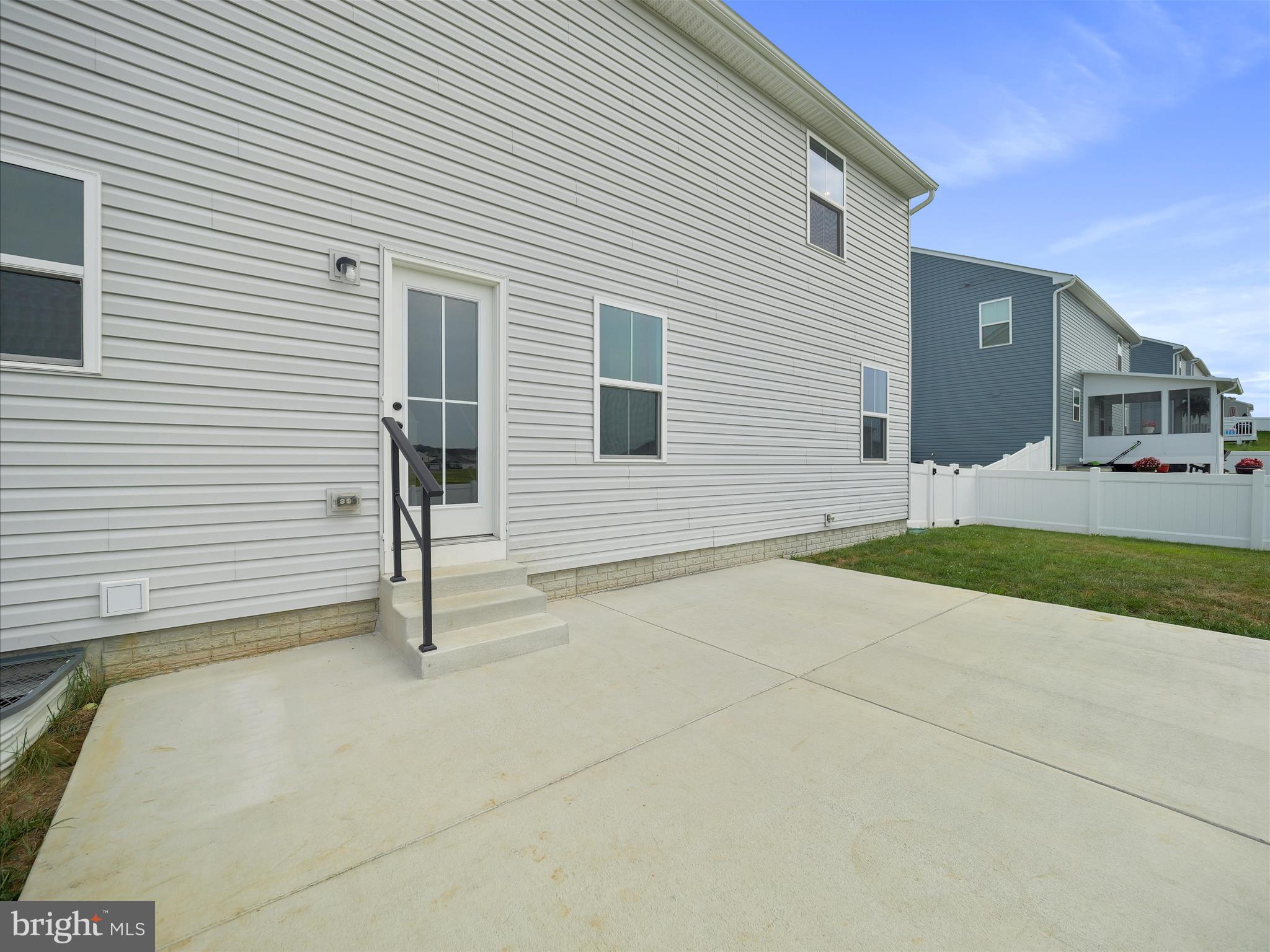 CARDINAL POINTE - Residential