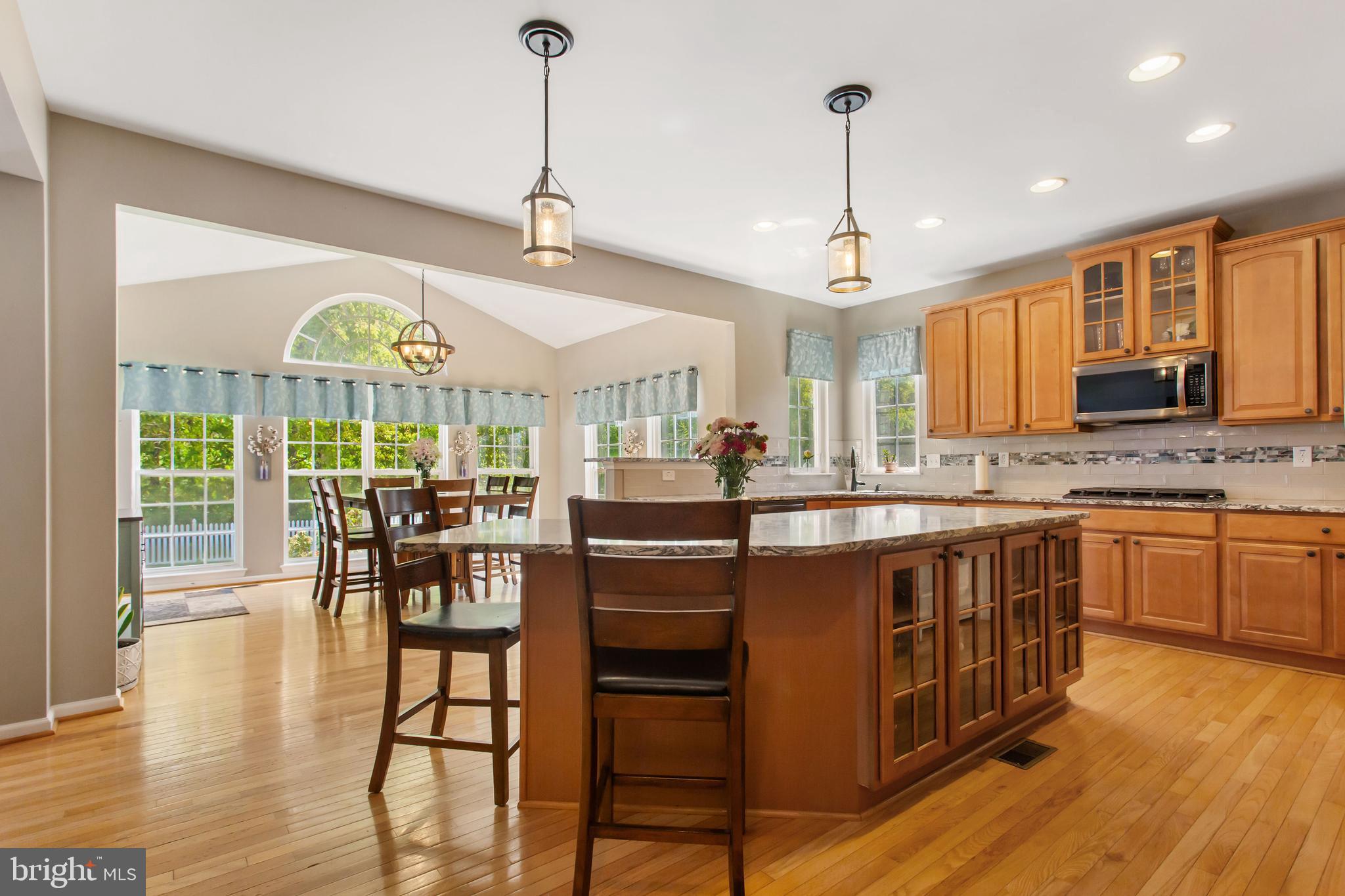 SOUTH POINTE - Residential