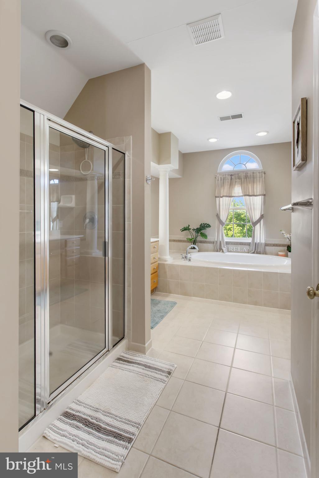 SOUTH POINTE - Residential