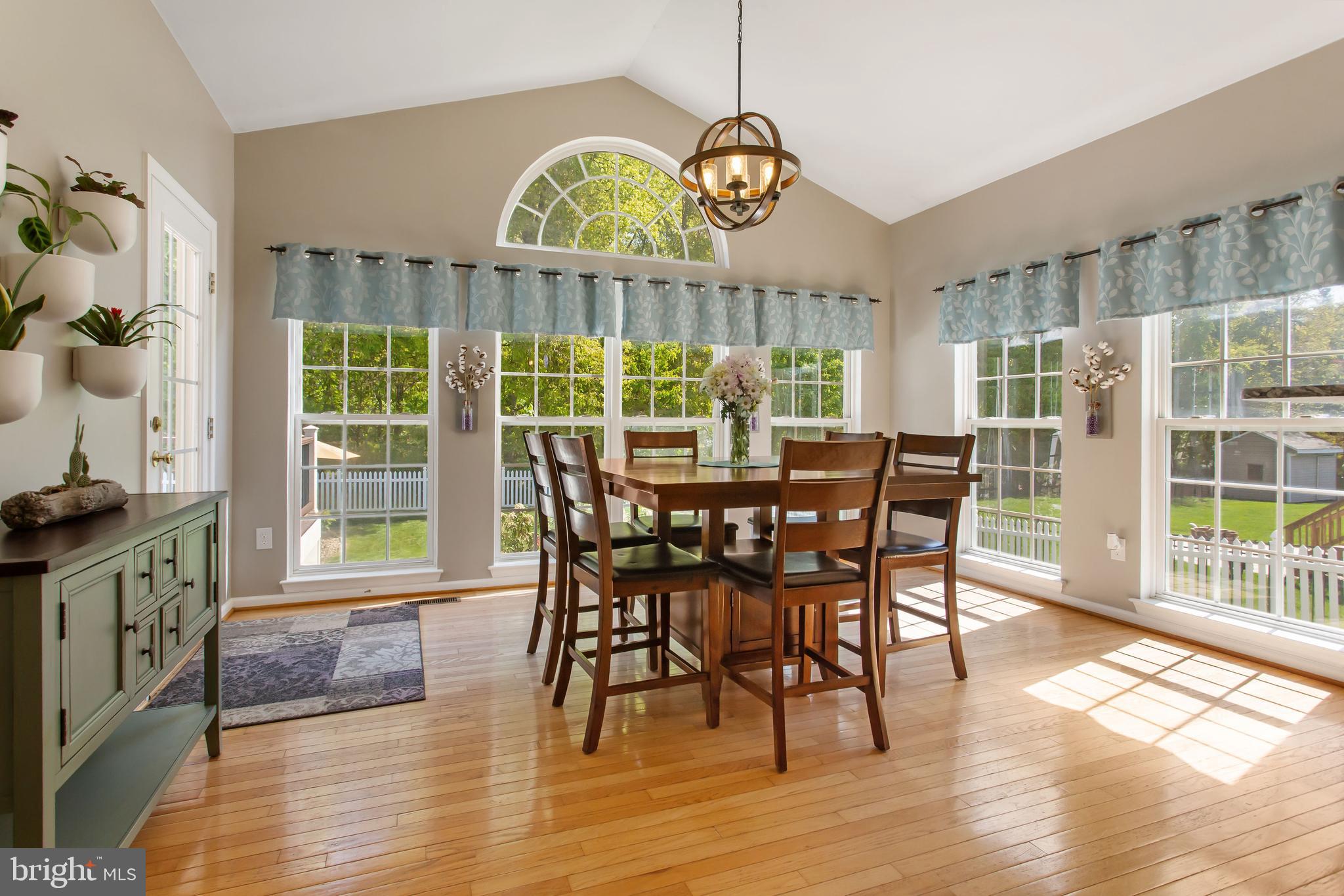 SOUTH POINTE - Residential