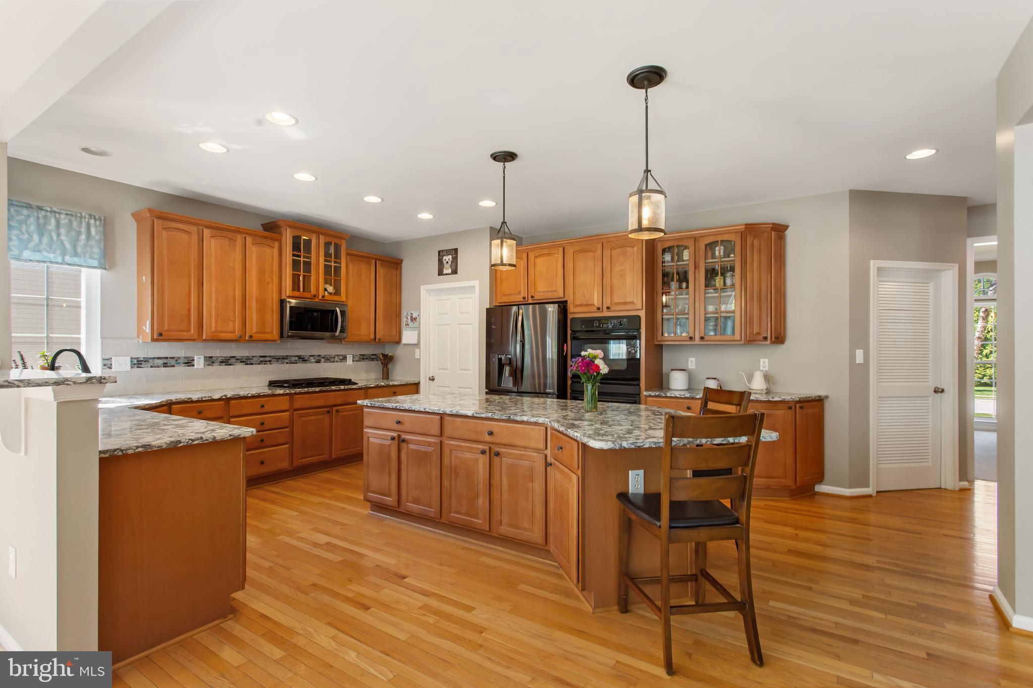 SOUTH POINTE - Residential