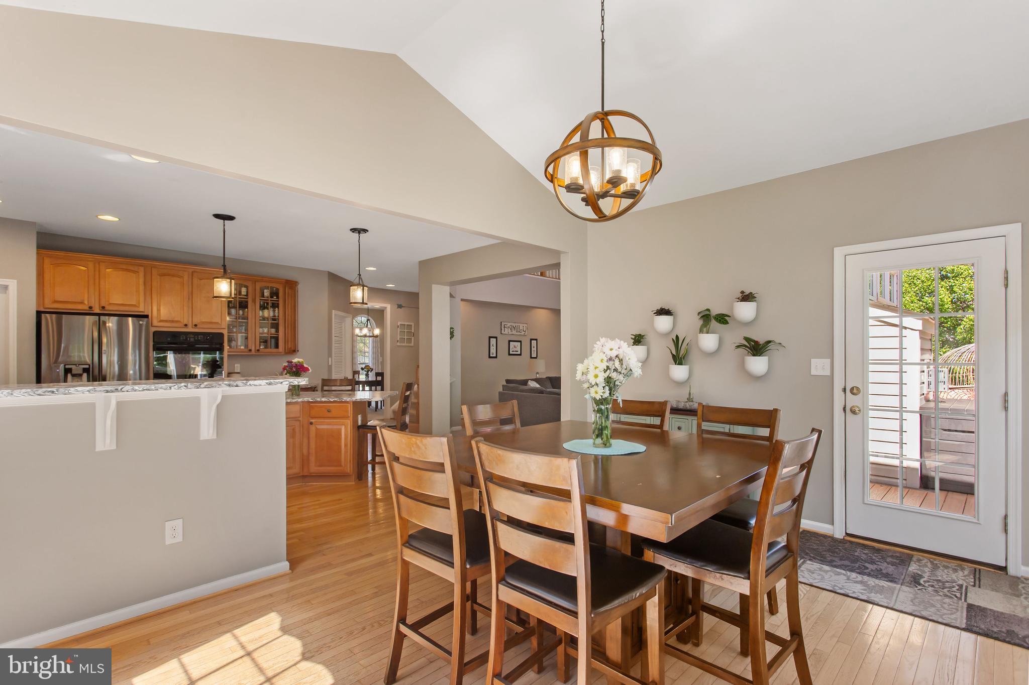 SOUTH POINTE - Residential