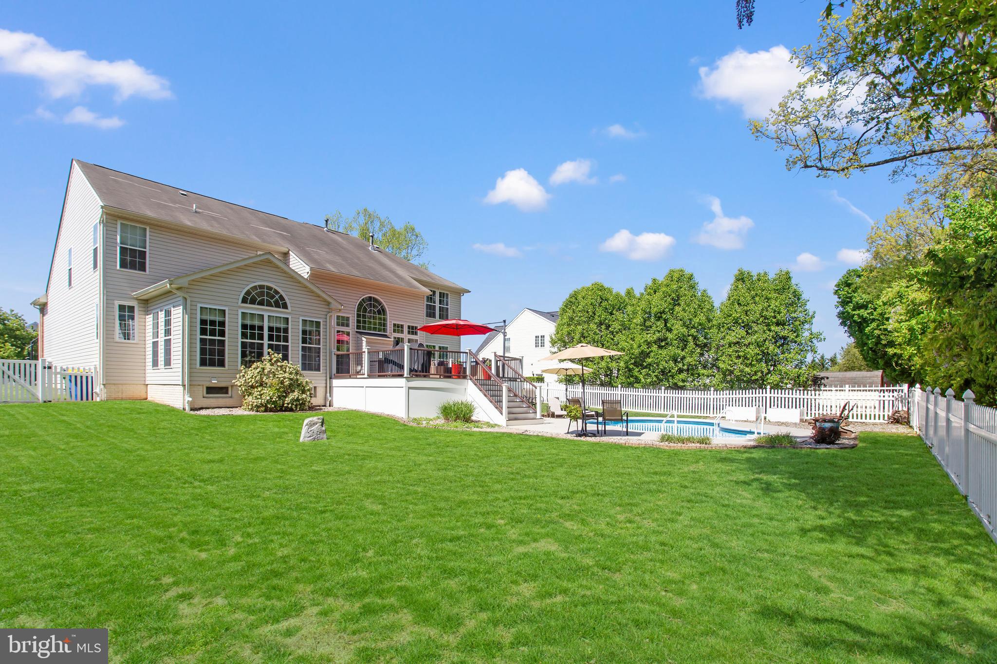 SOUTH POINTE - Residential