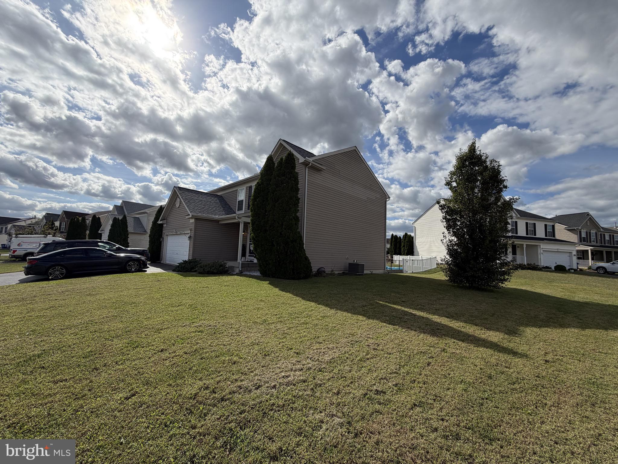 16 E LONE TREE DRIVE