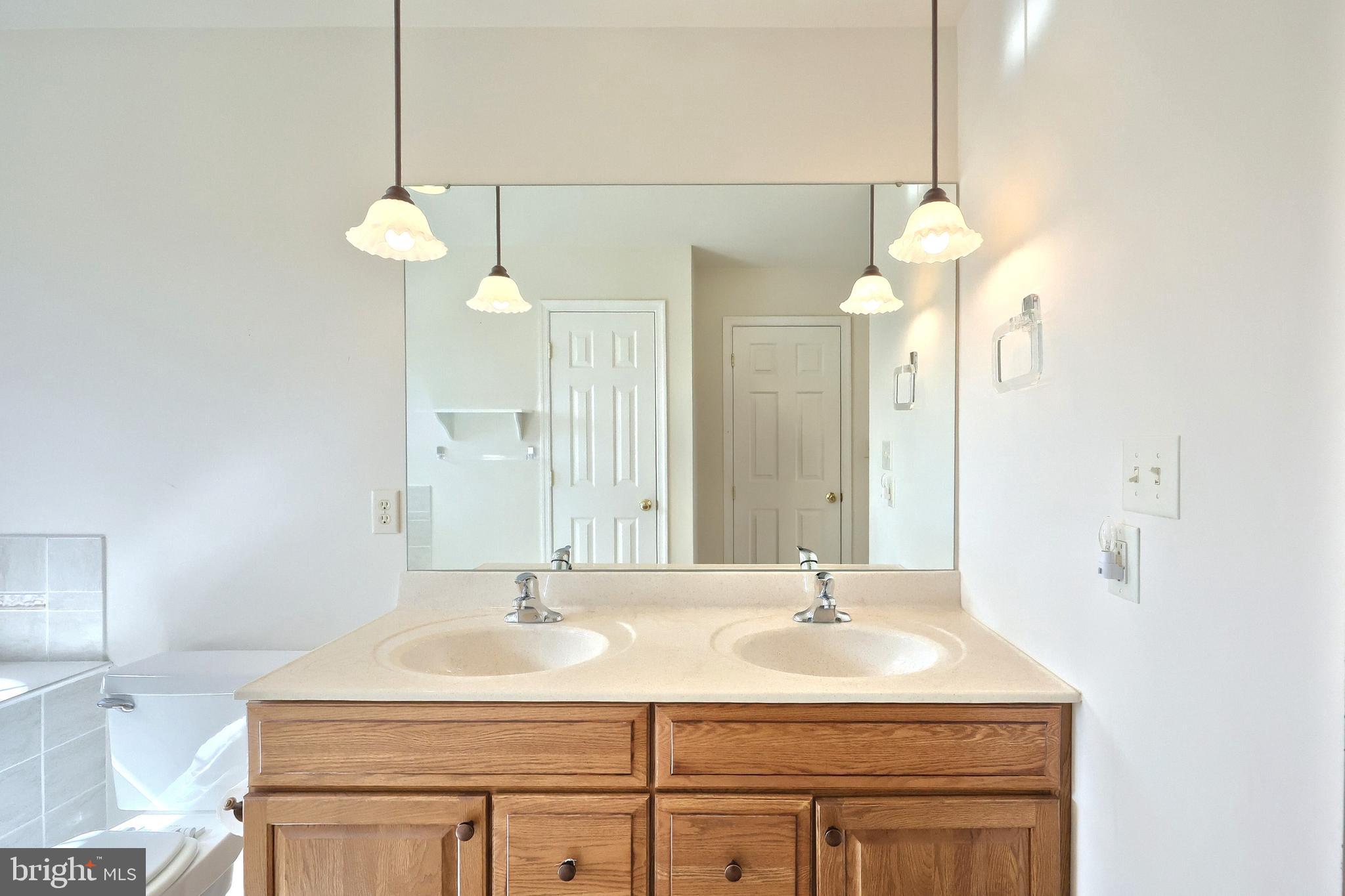 FOUNTAINS AT HERITAGE - Residential