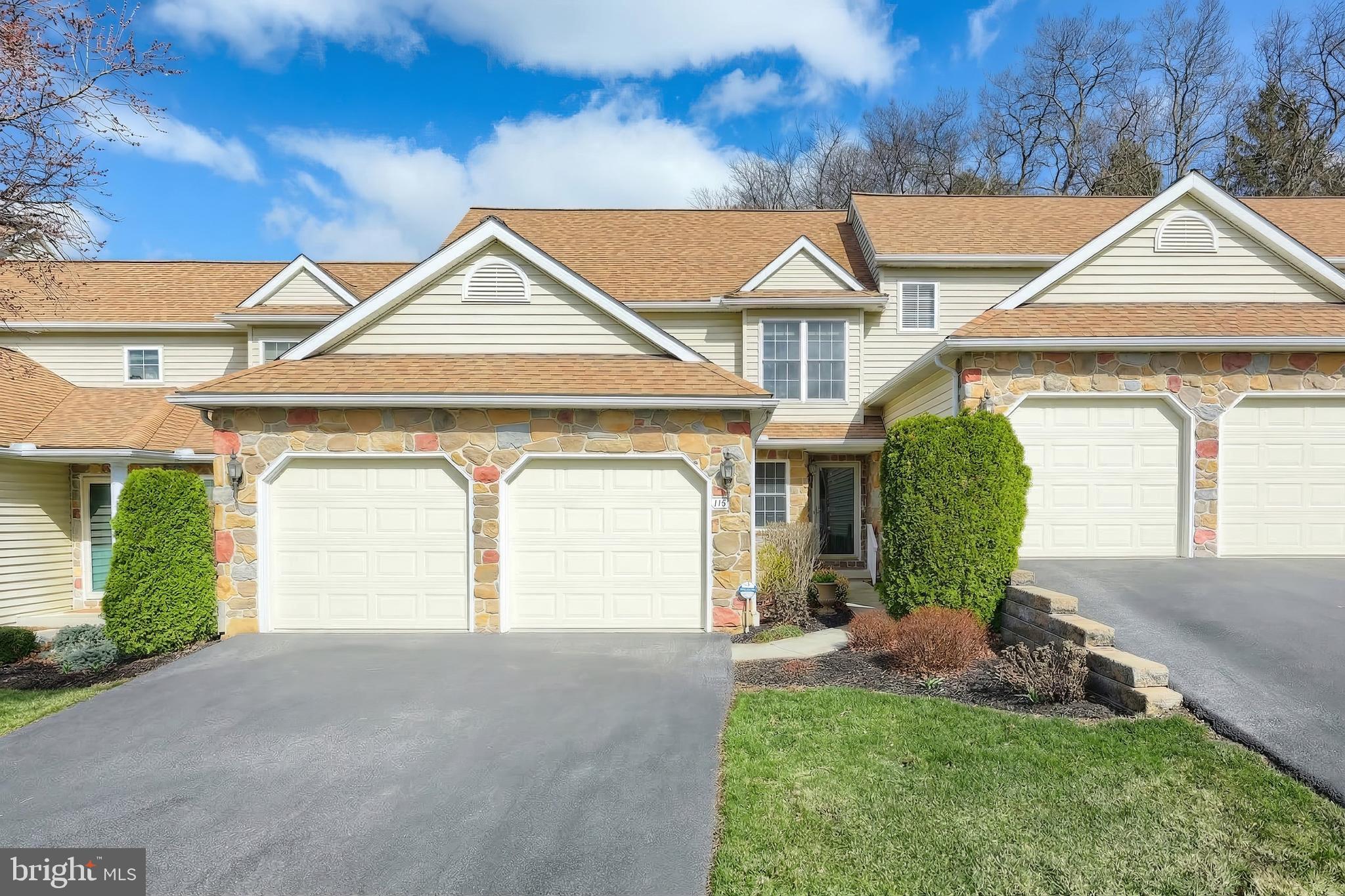 FOUNTAINS AT HERITAGE - Residential