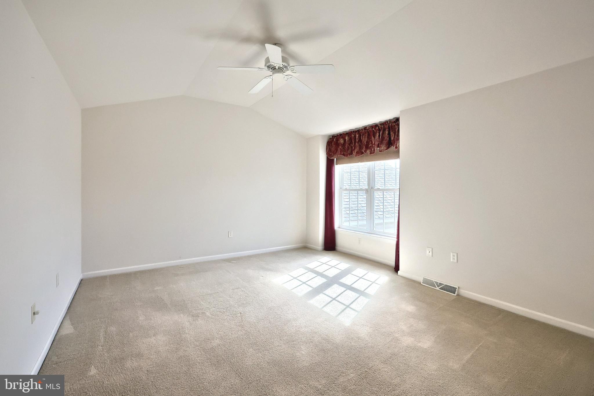 FOUNTAINS AT HERITAGE - Residential