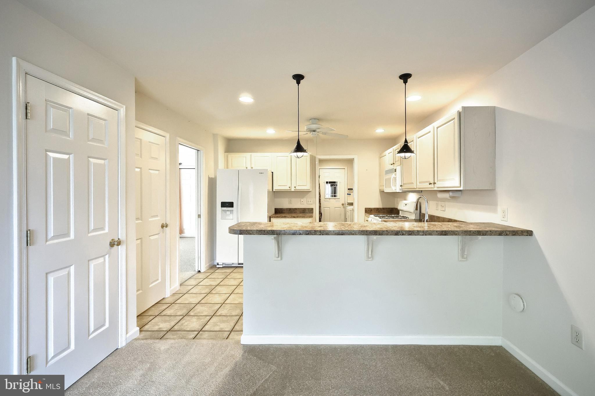 FOUNTAINS AT HERITAGE - Residential