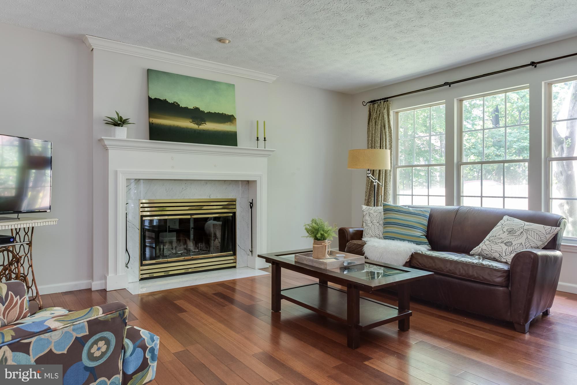 CROFTON WOODS - Residential