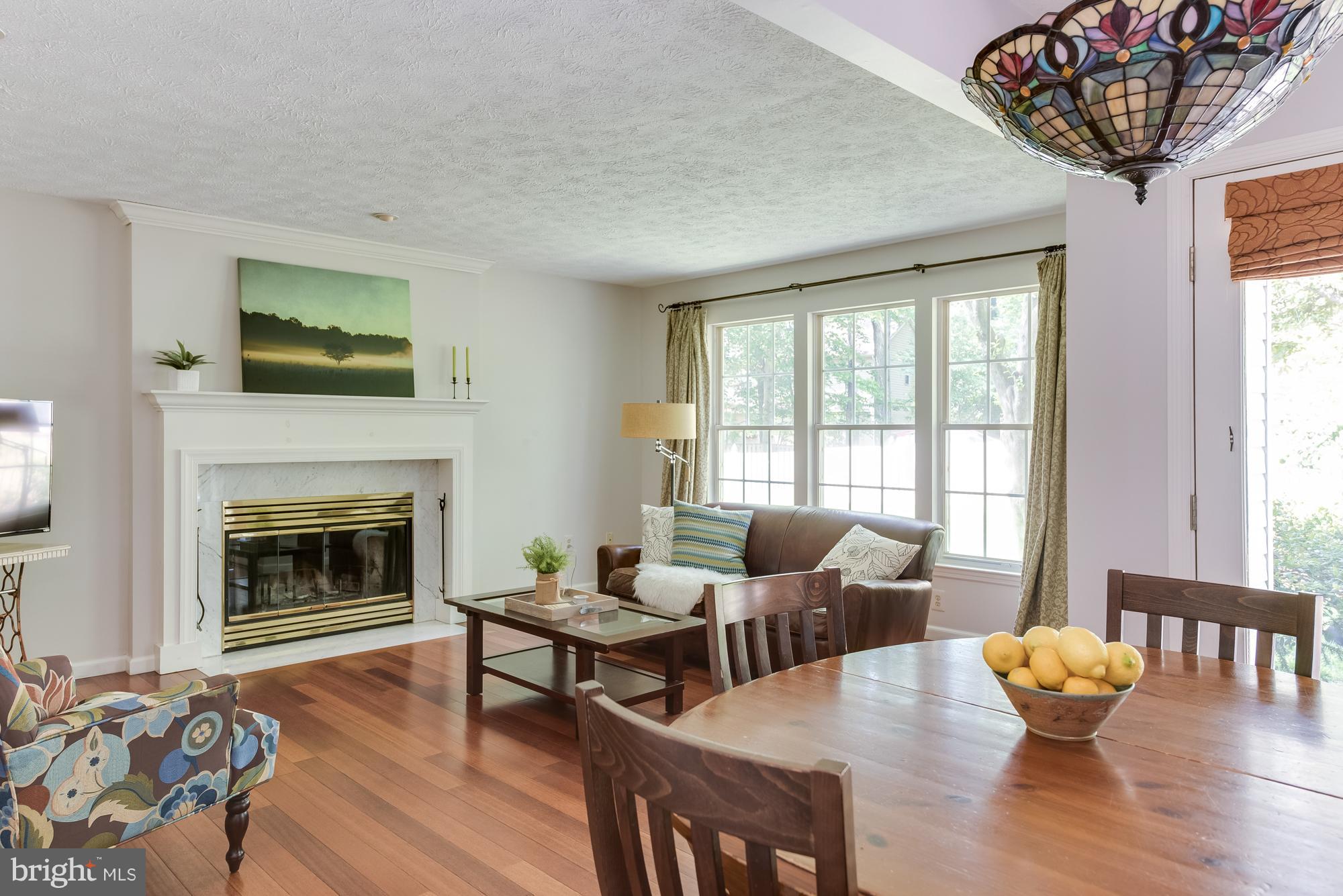 CROFTON WOODS - Residential