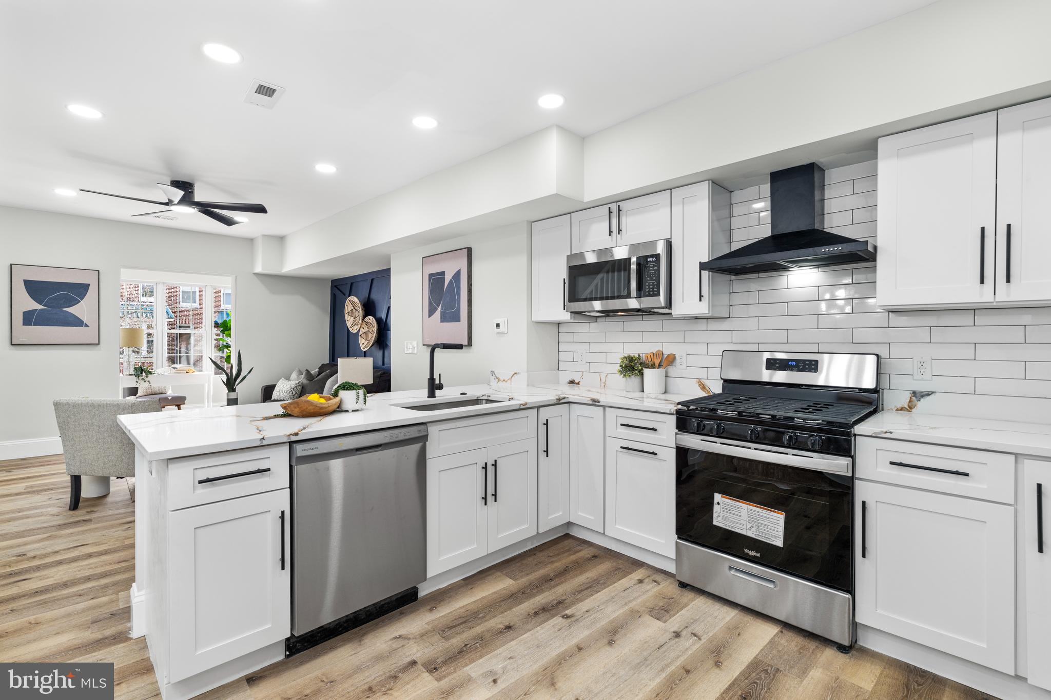 WAVERLY - Residential