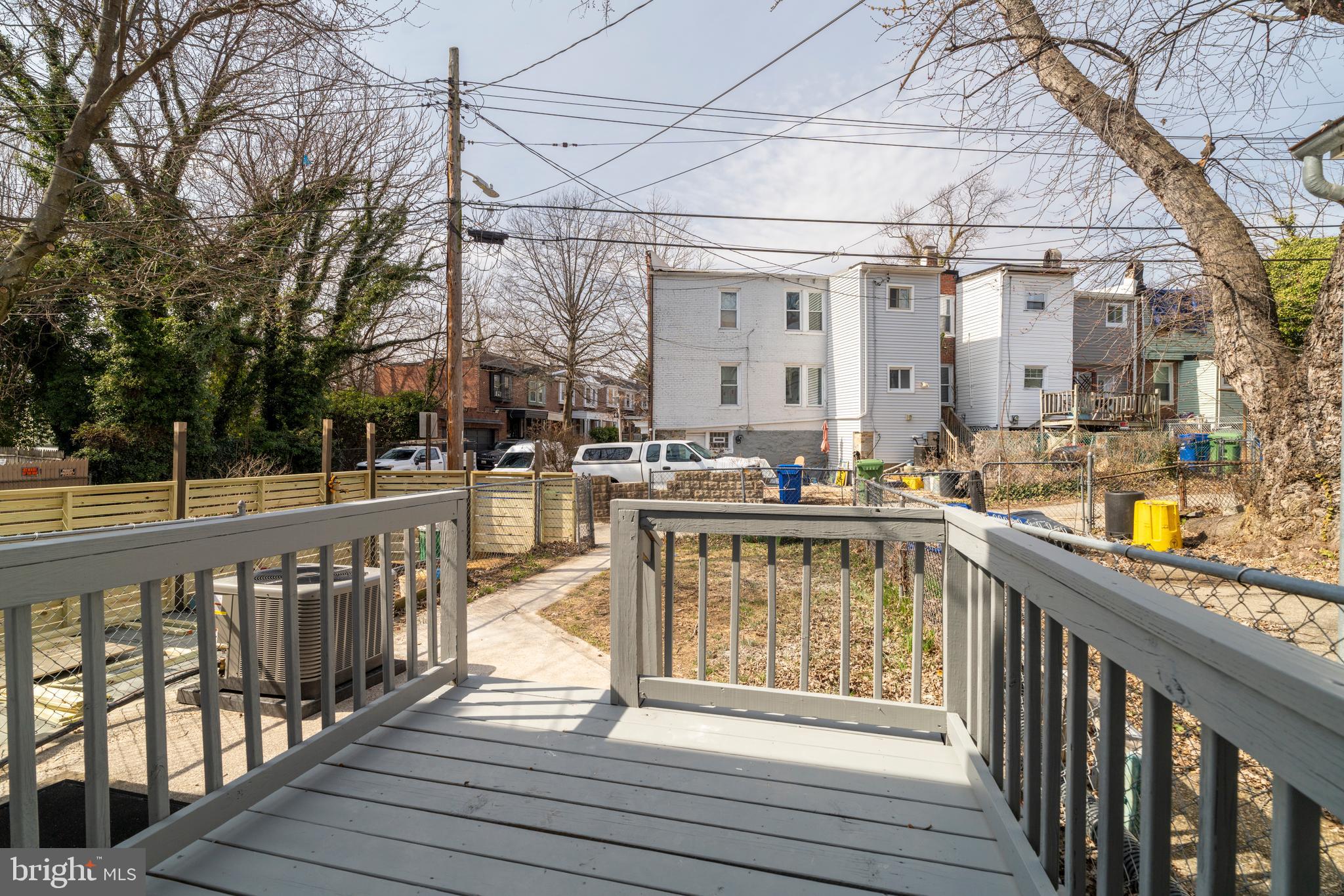 WAVERLY - Residential