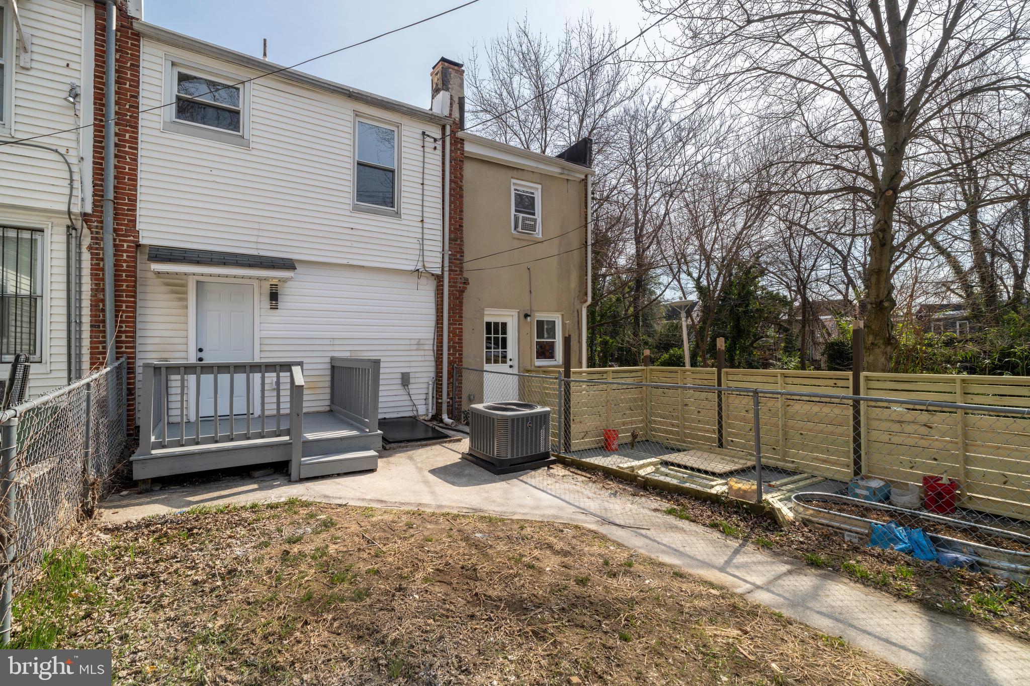 WAVERLY - Residential