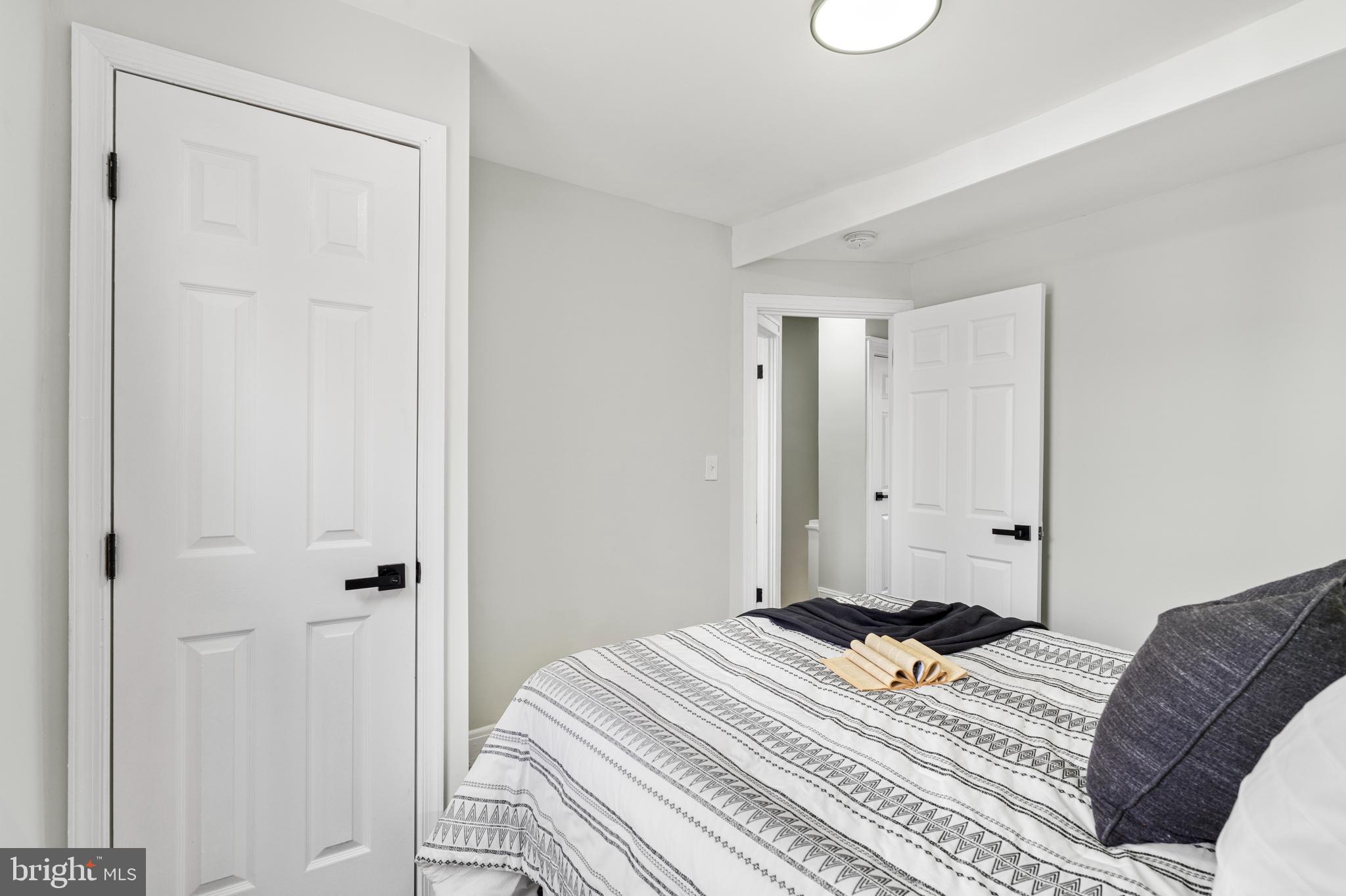 WAVERLY - Residential