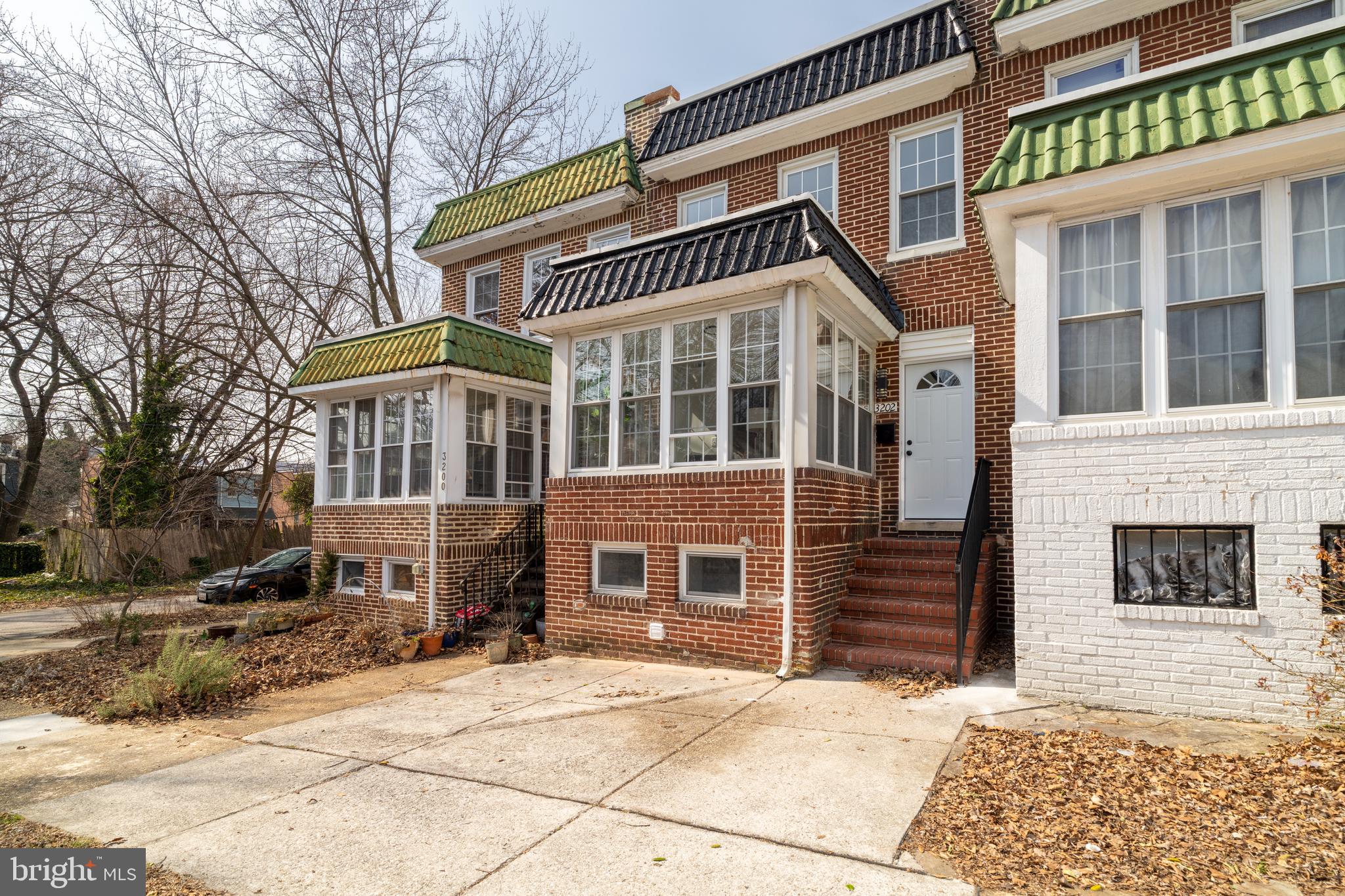 WAVERLY - Residential