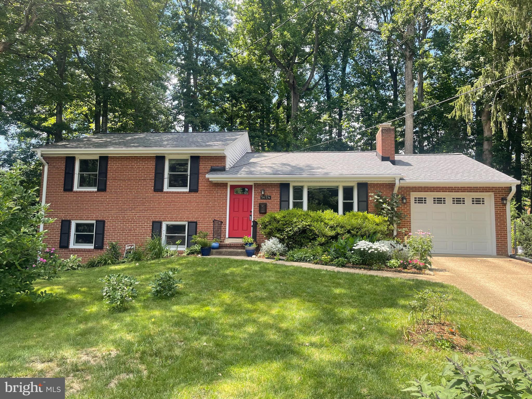 NORTH SPRINGFIELD - Residential