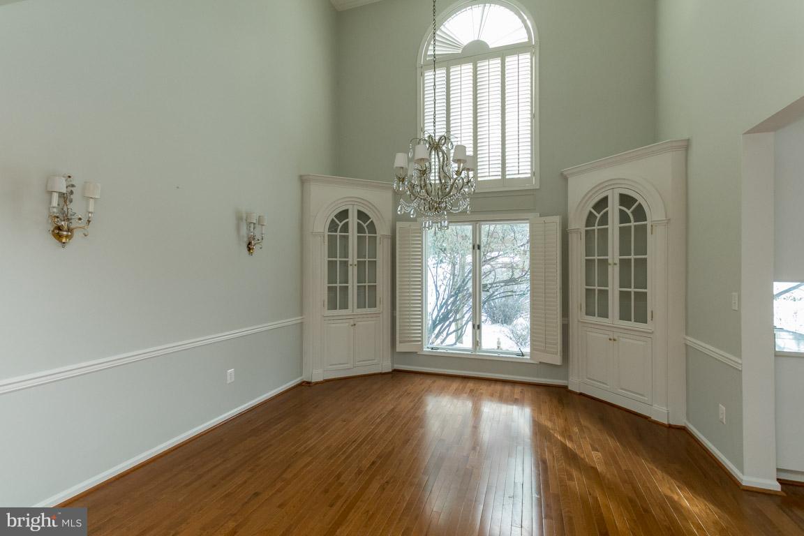 PEBBLE CREEK - Residential