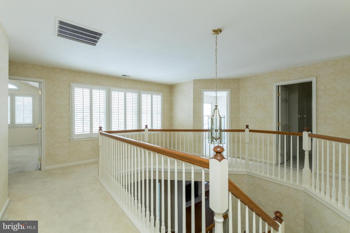 PEBBLE CREEK - Residential