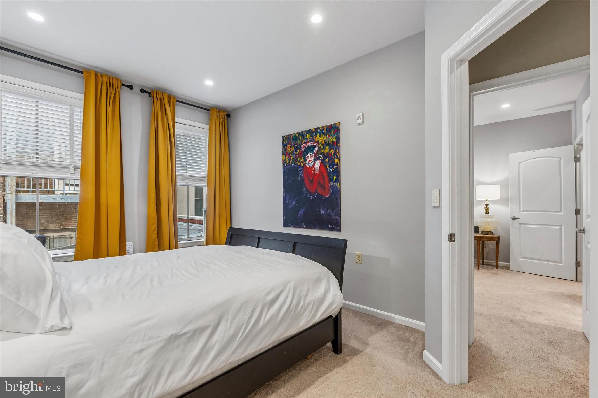 OLD CITY - Residential