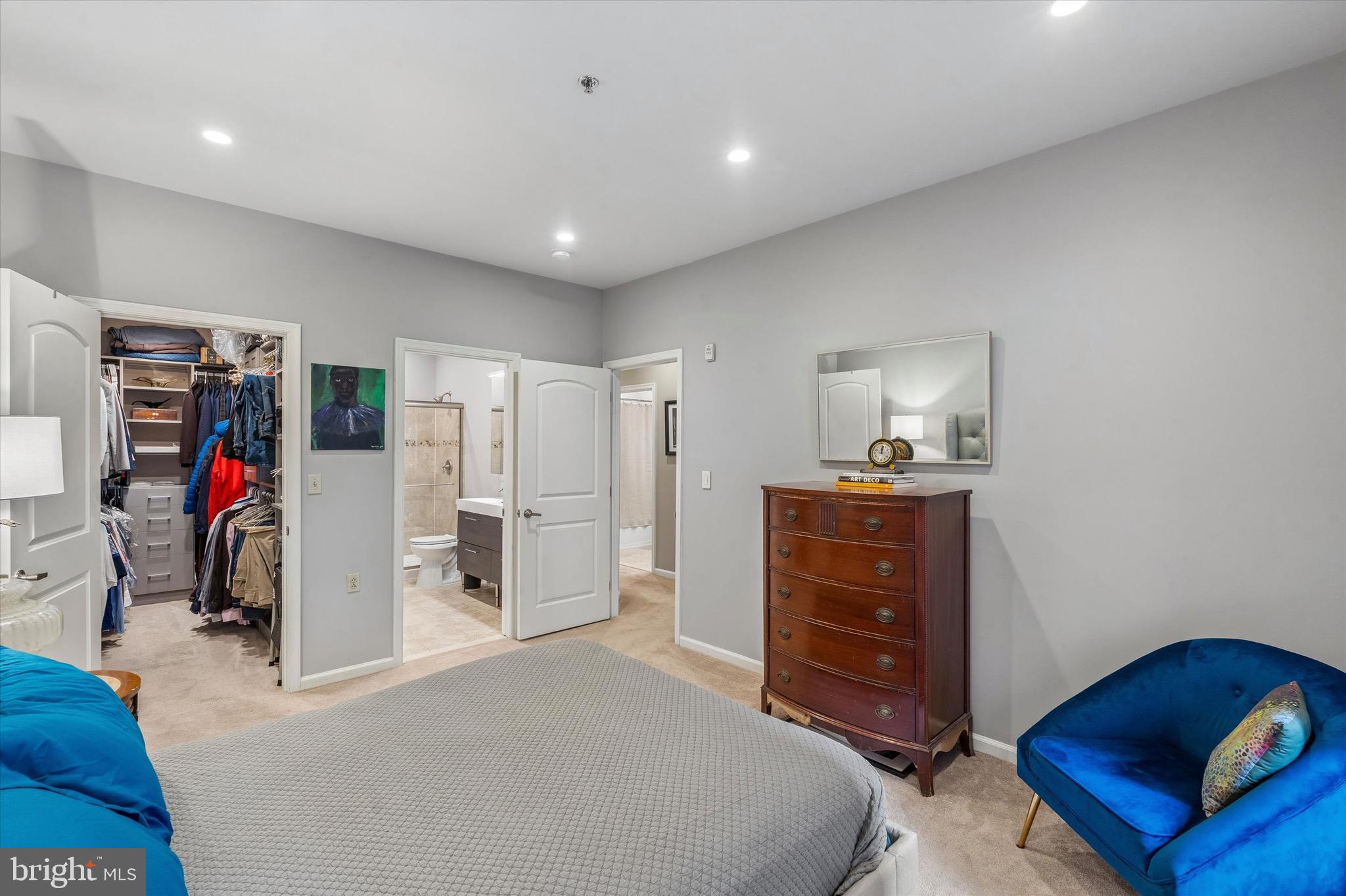 OLD CITY - Residential