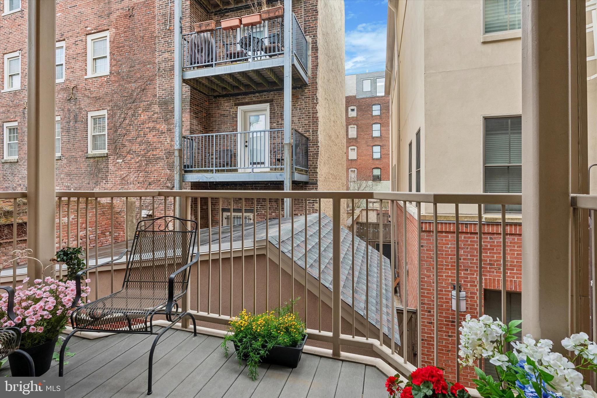 OLD CITY - Residential