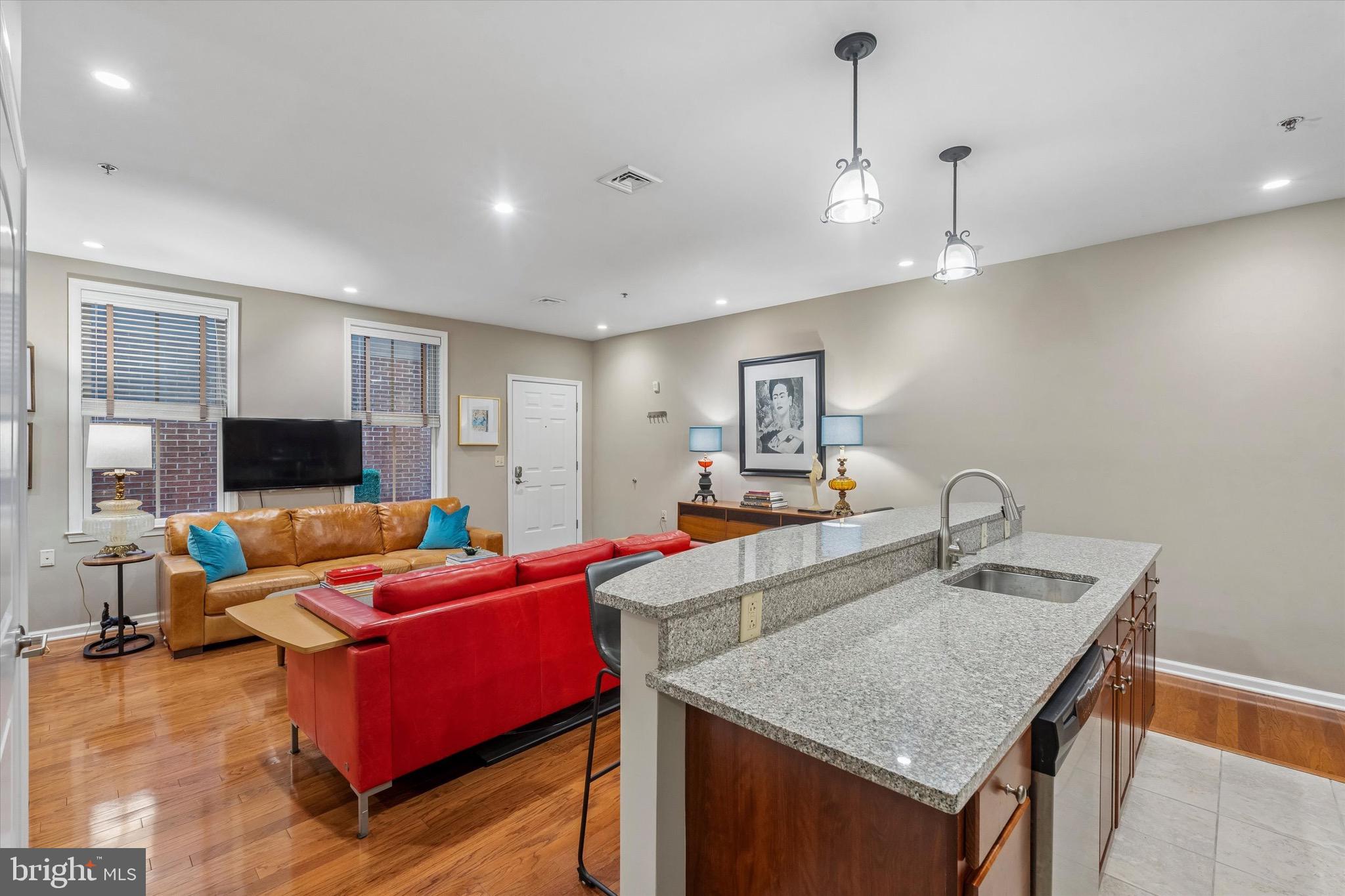 OLD CITY - Residential