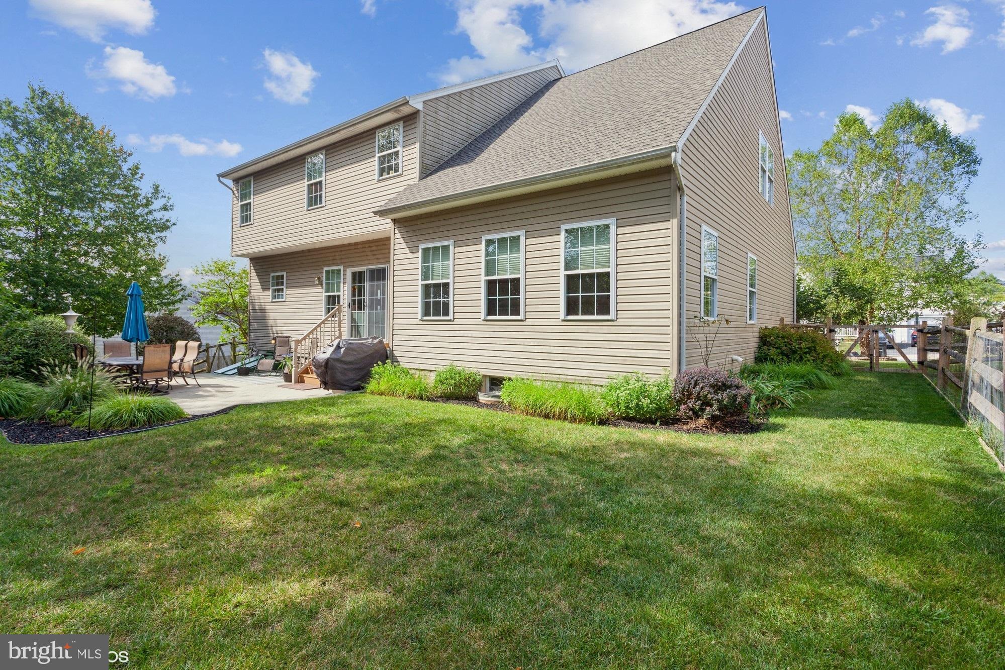 MANCHESTER FARMS - Residential