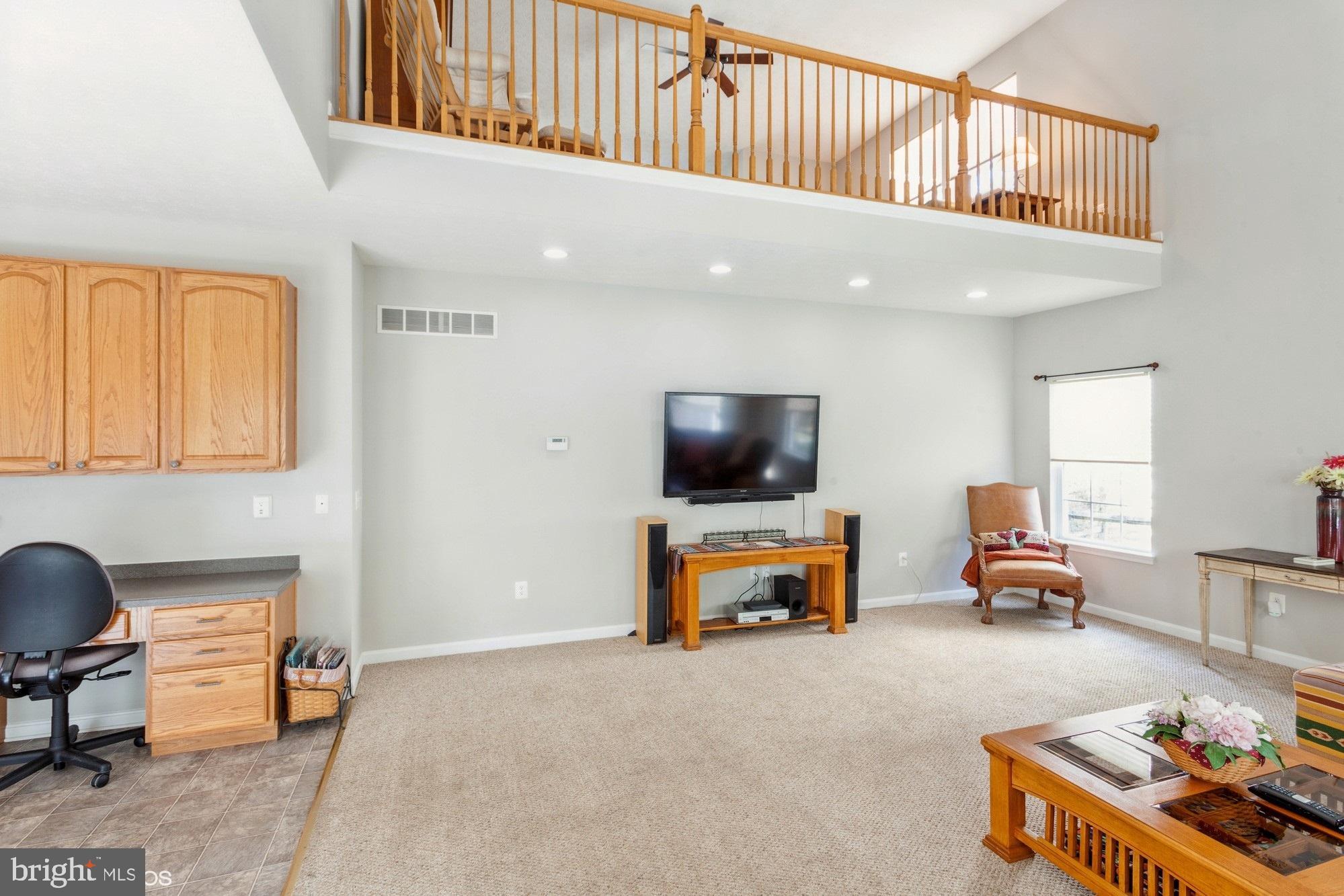 MANCHESTER FARMS - Residential