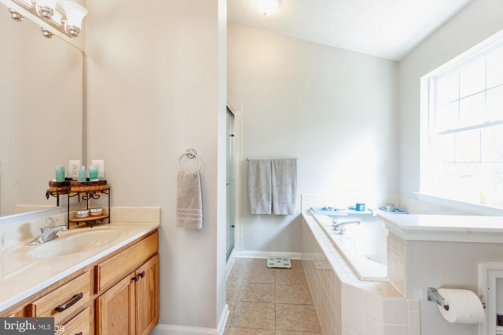 MANCHESTER FARMS - Residential