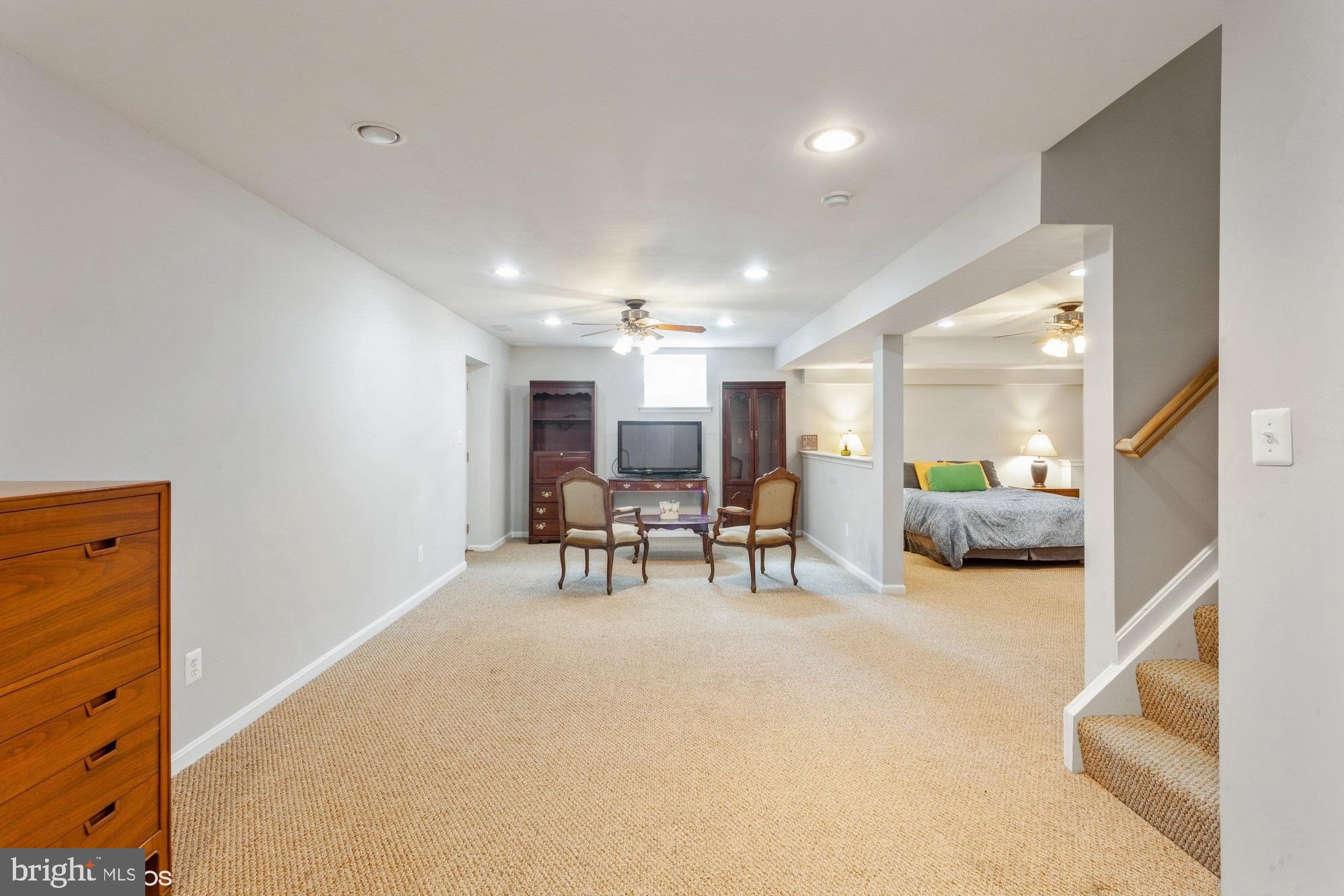 MANCHESTER FARMS - Residential