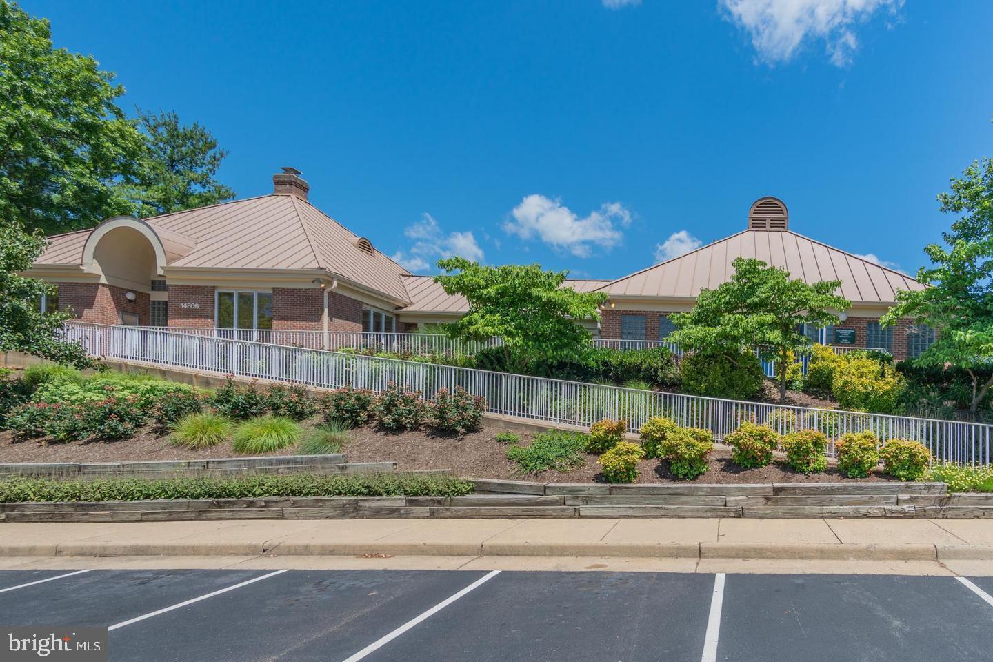 MADISON RIDGE - Residential