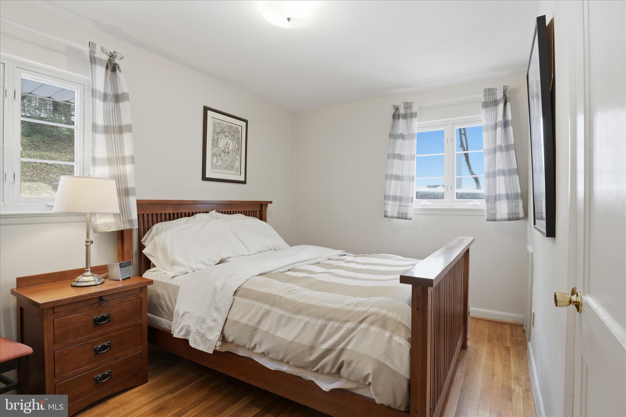 BROYHILL CREST - Residential