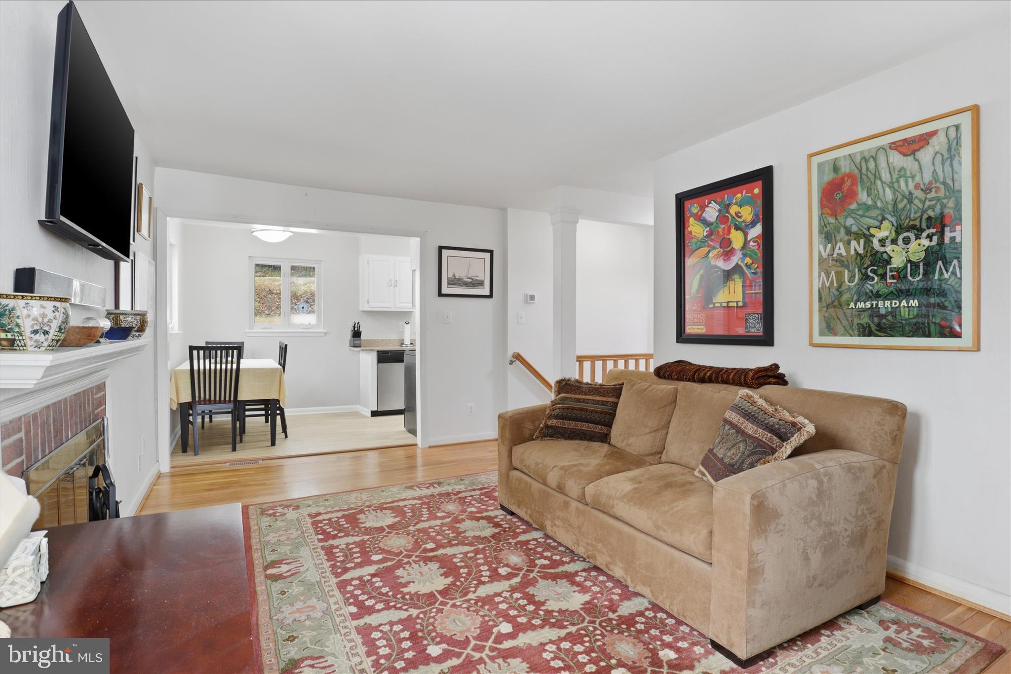 BROYHILL CREST - Residential