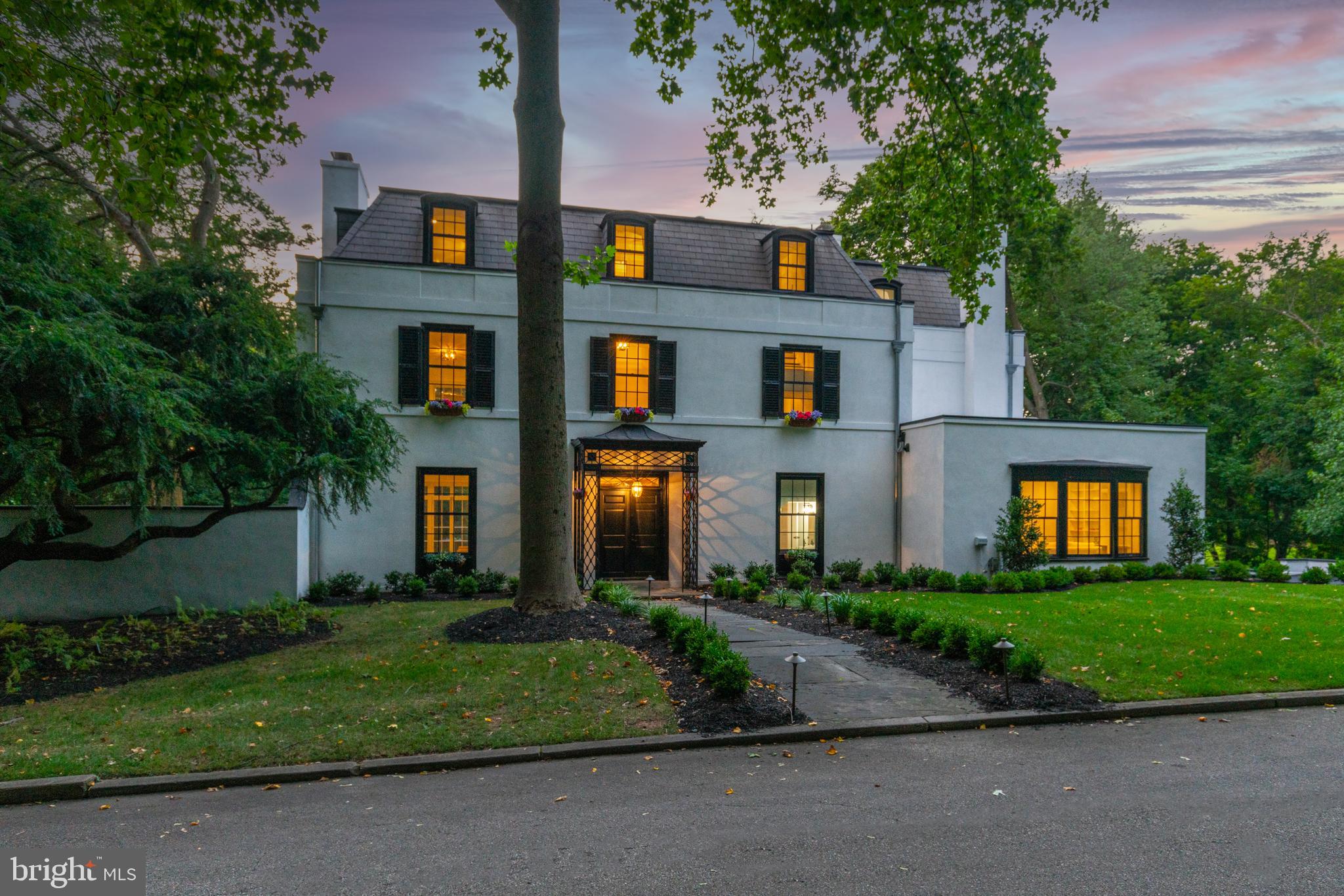 CHESTNUT HILL - Residential