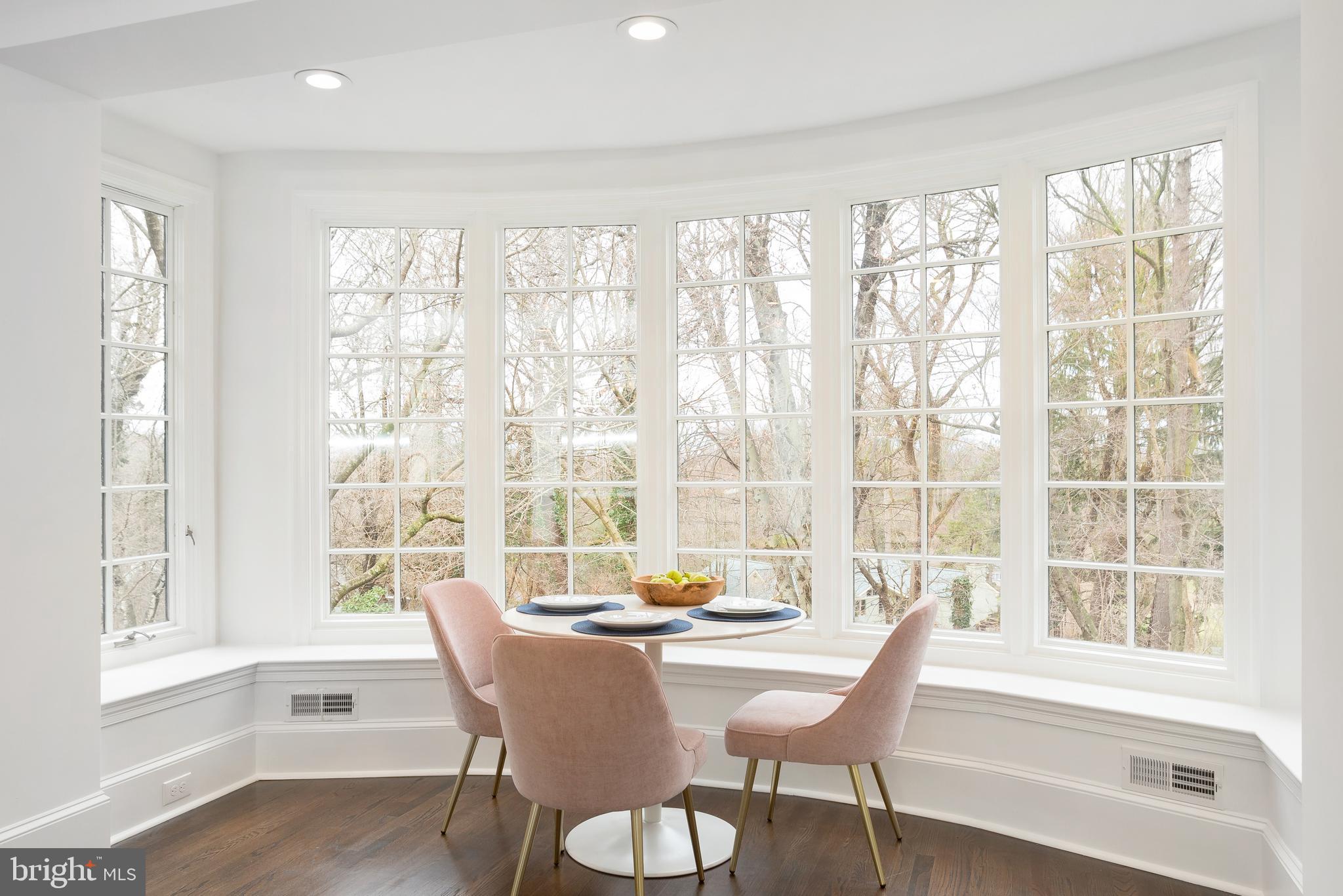 CHESTNUT HILL - Residential