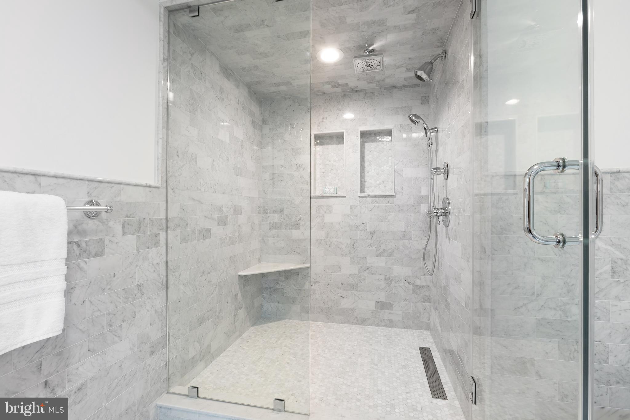 CHESTNUT HILL - Residential