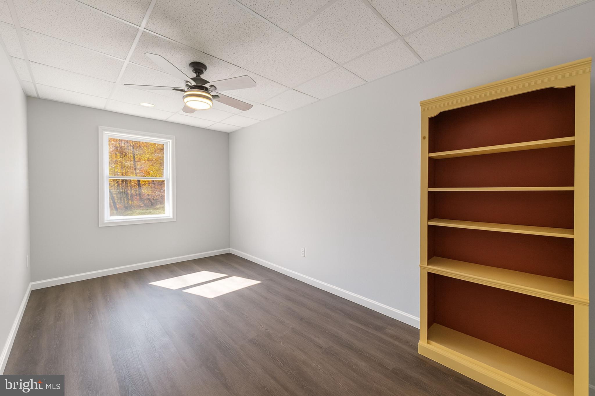 MILE RIDGE ESTATES - Residential