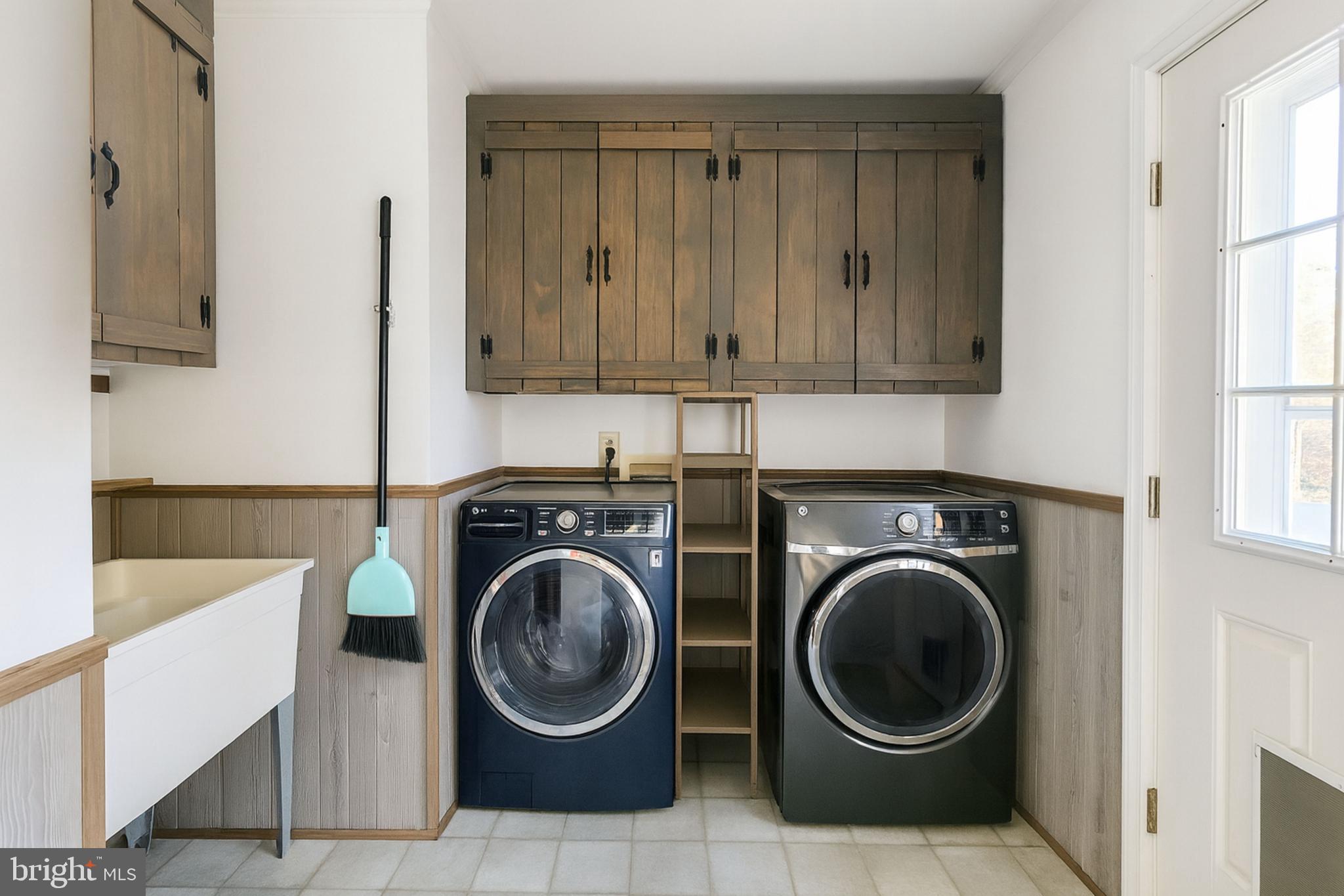 MILE RIDGE ESTATES - Residential