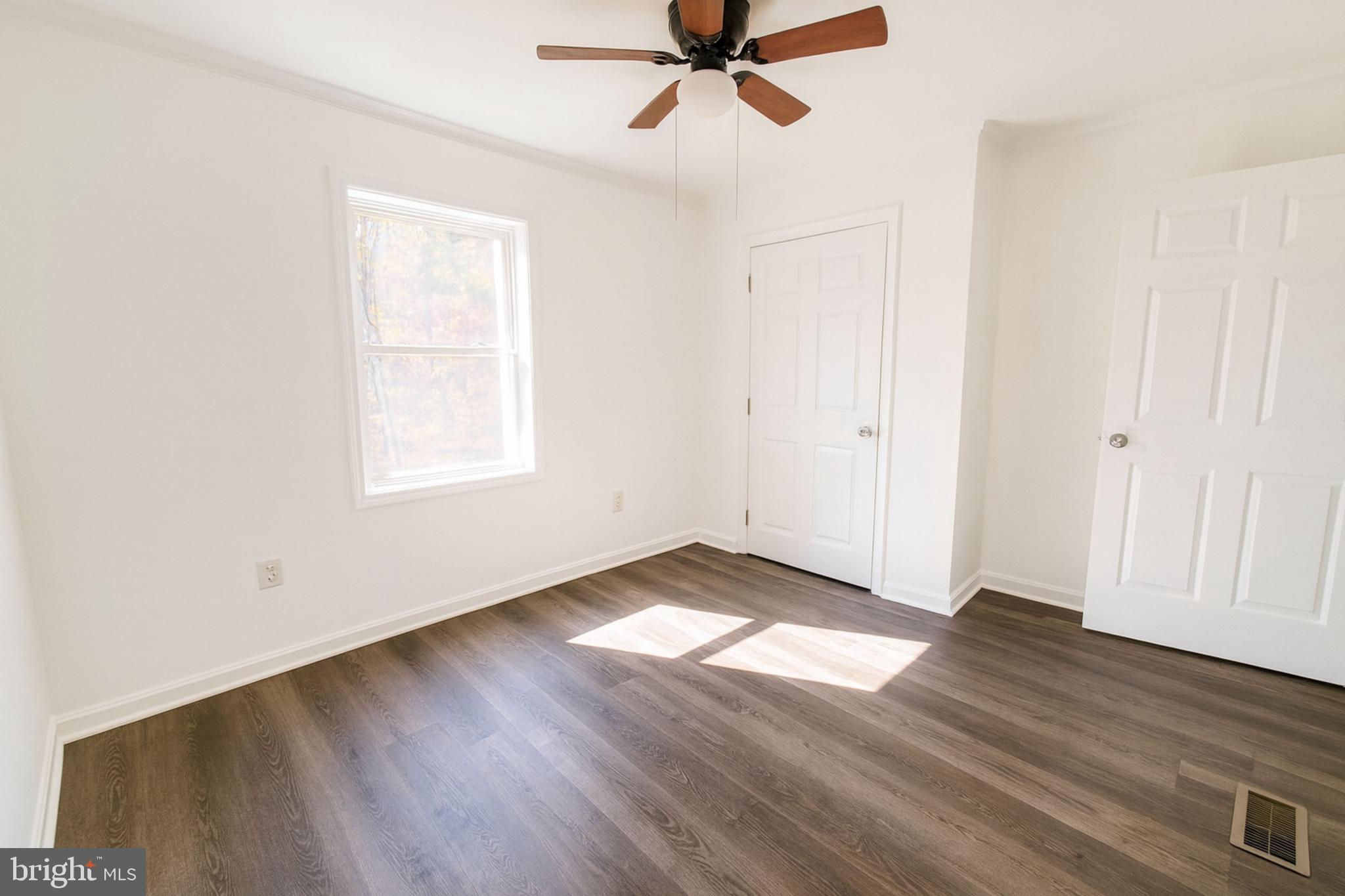 MILE RIDGE ESTATES - Residential