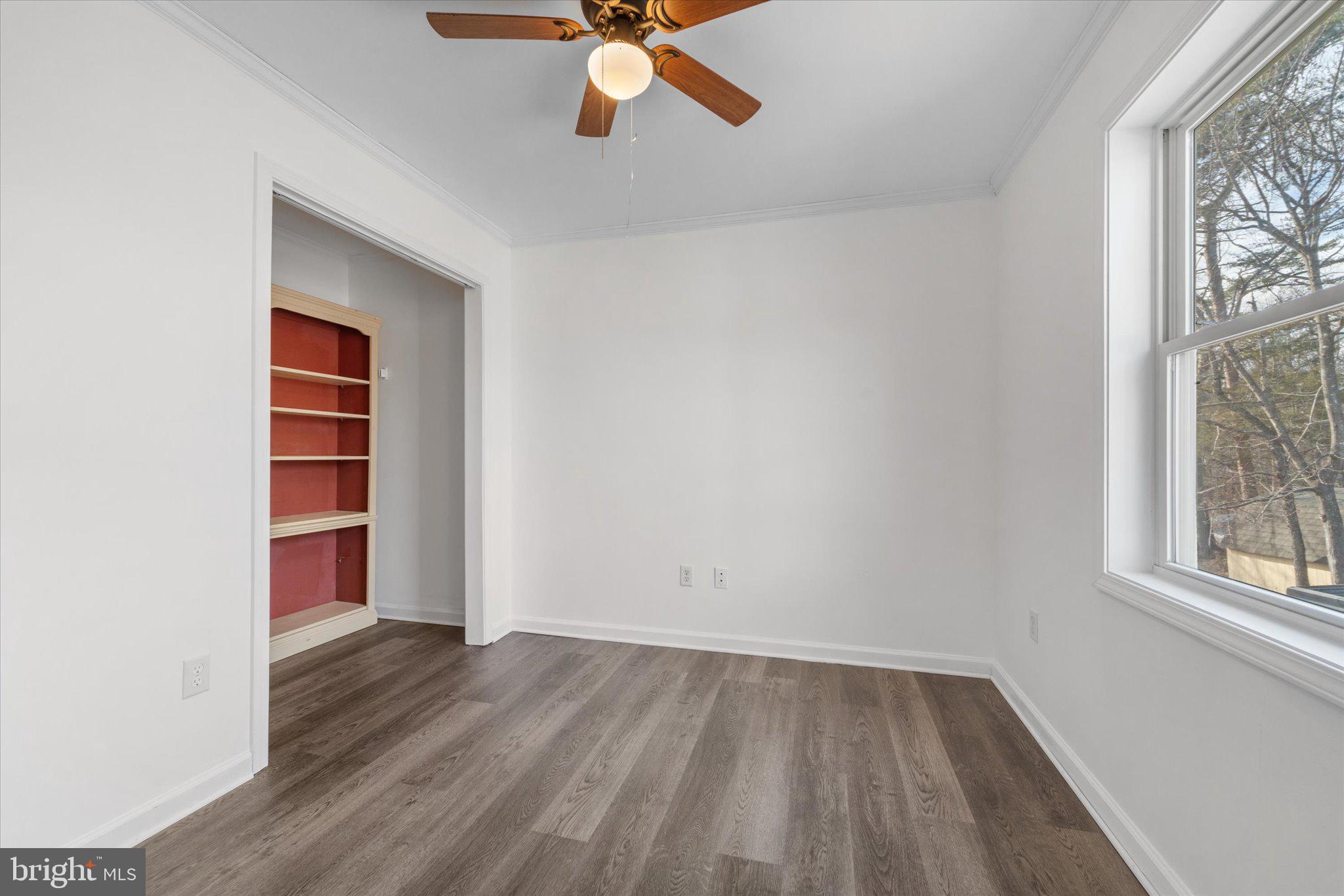 MILE RIDGE ESTATES - Residential