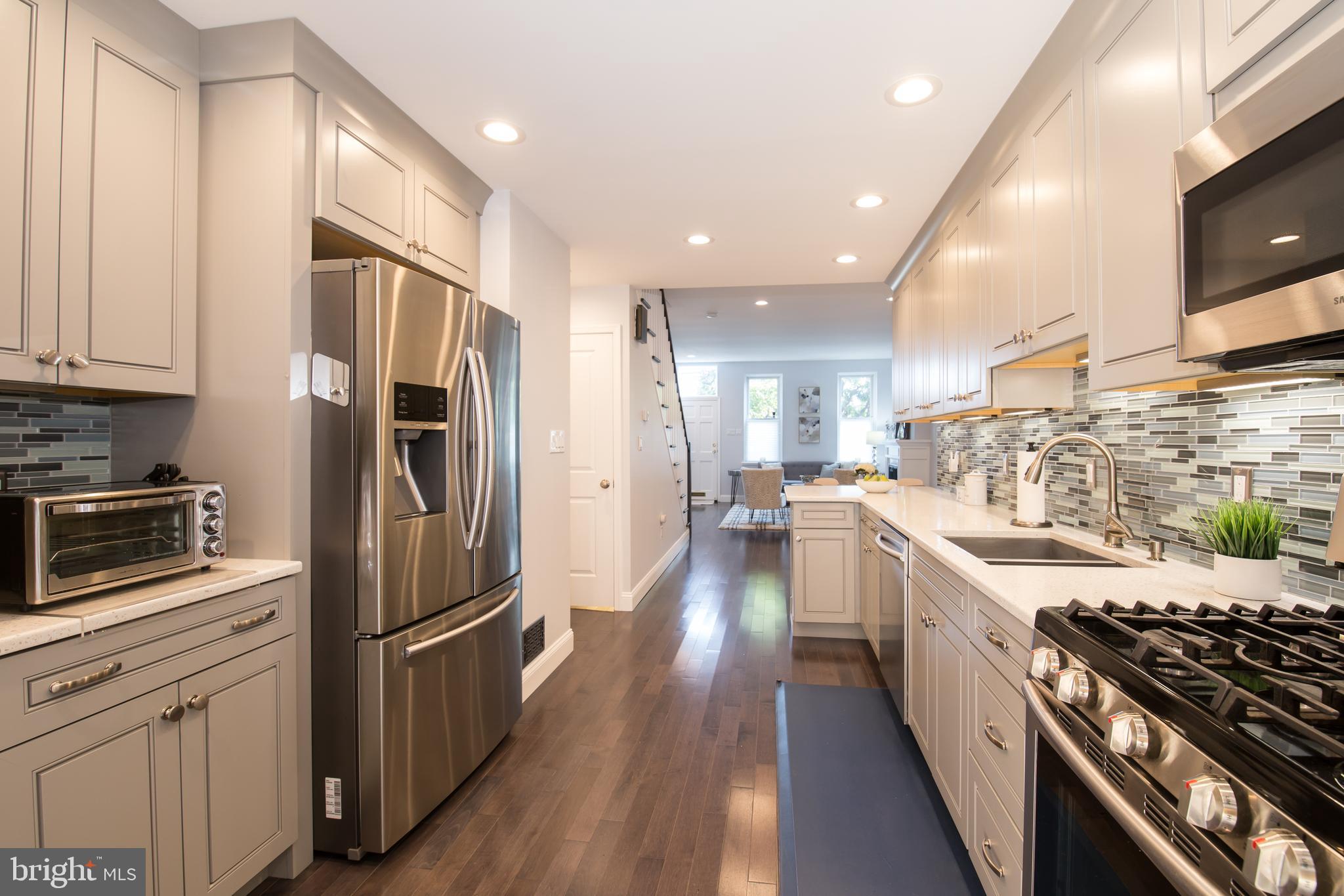 SPRING GARDEN - Residential